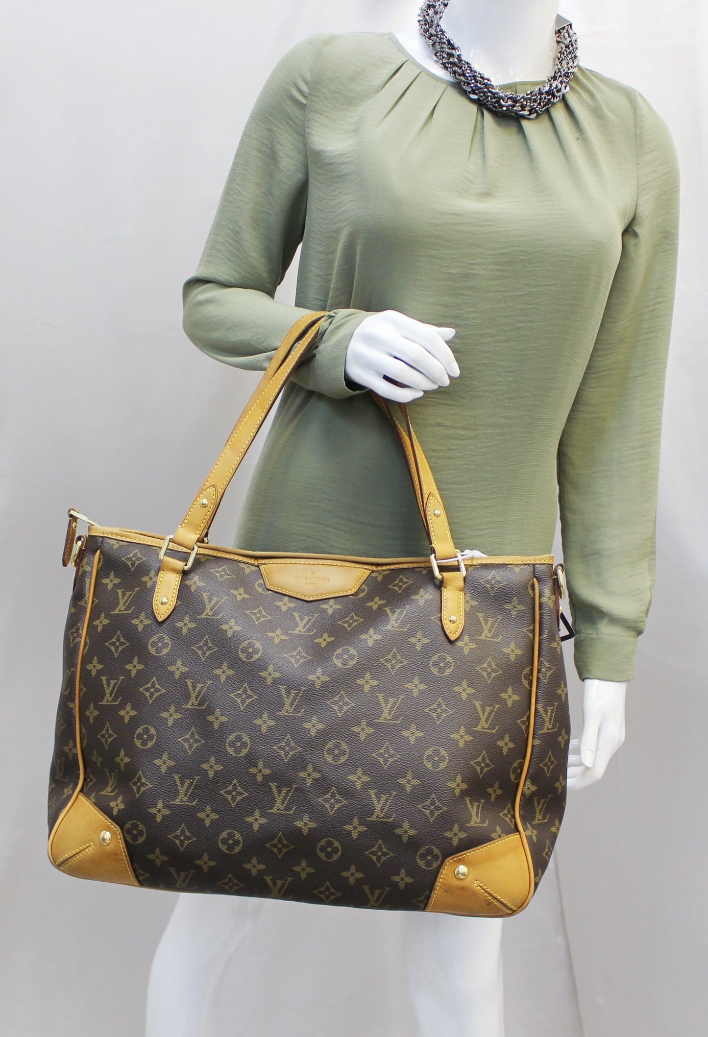 Louis Estrela Gm Shoulder Bag Limited Edition Canvas Monogram