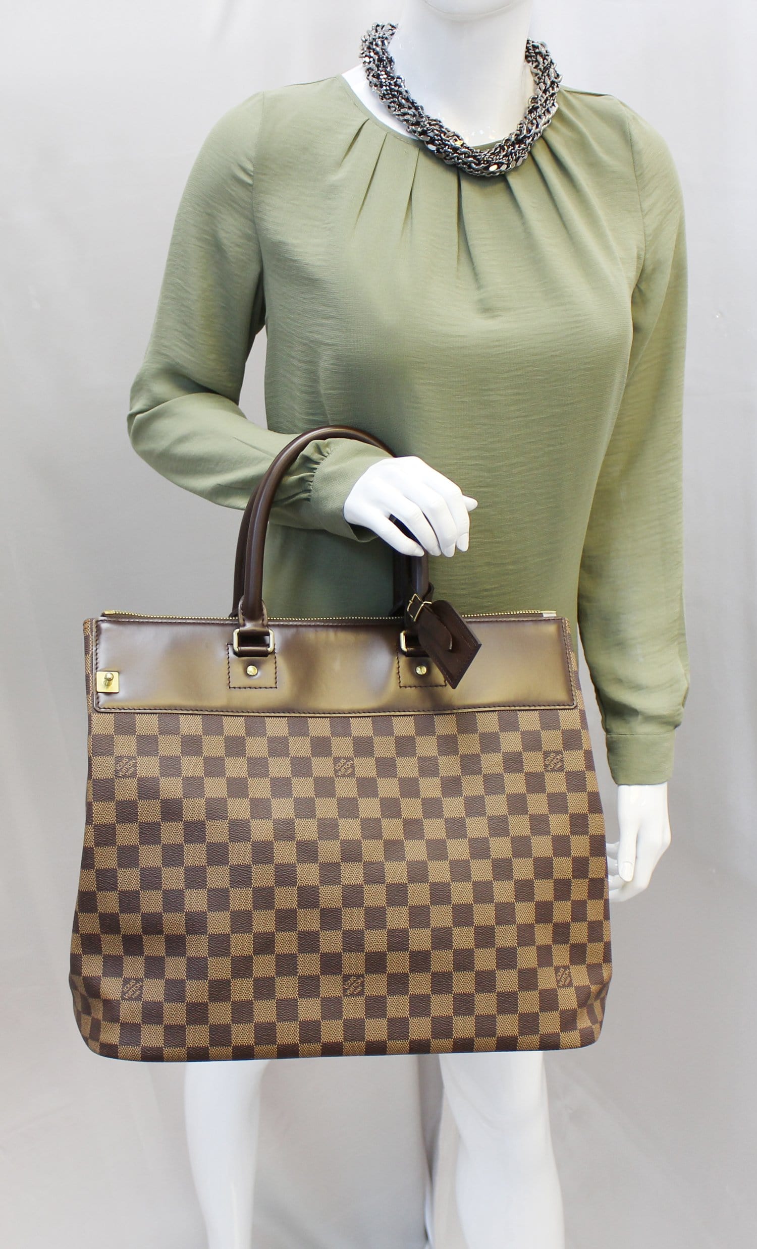 Louis Damier Ebene Greenwich Pm Travel Bag