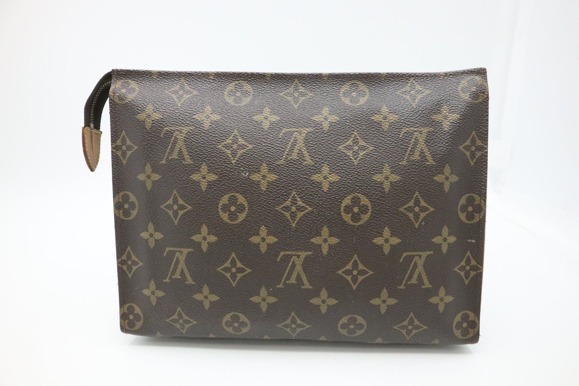 Louis Vuitton Toiletry 26 Monogram Canvas Handbag Canvas 1