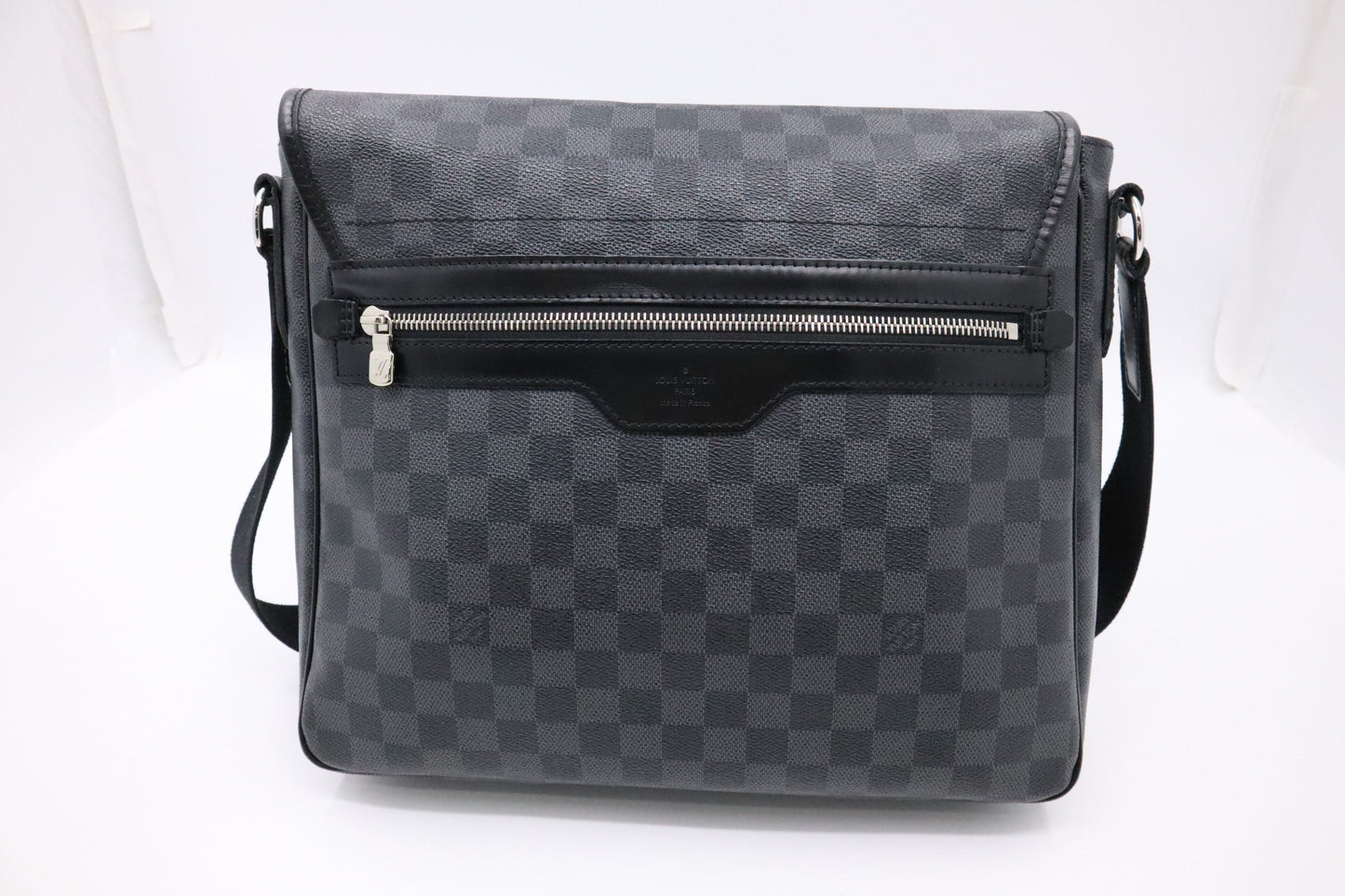 Louis Vuitton Daniel MM Graphite Damier Canvas Handbag