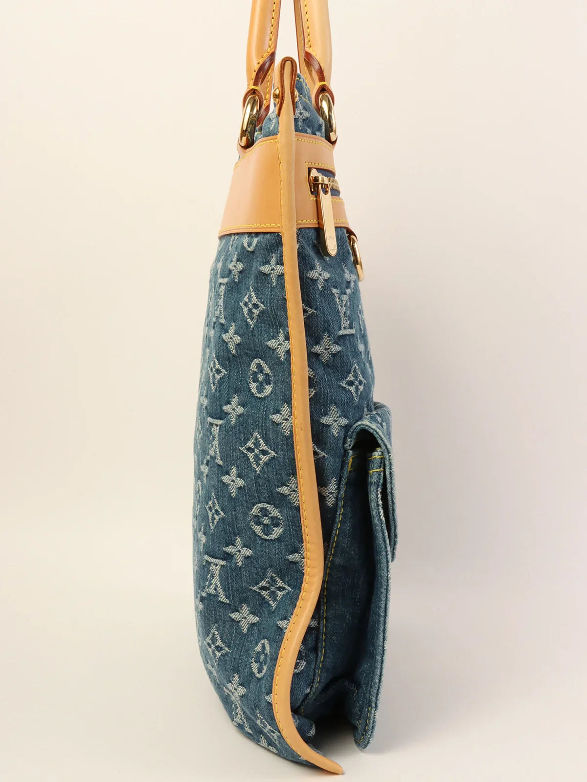 LOUIS VUITTON 2005 Made Denim Monogram Flat Shopper Indigo Blue