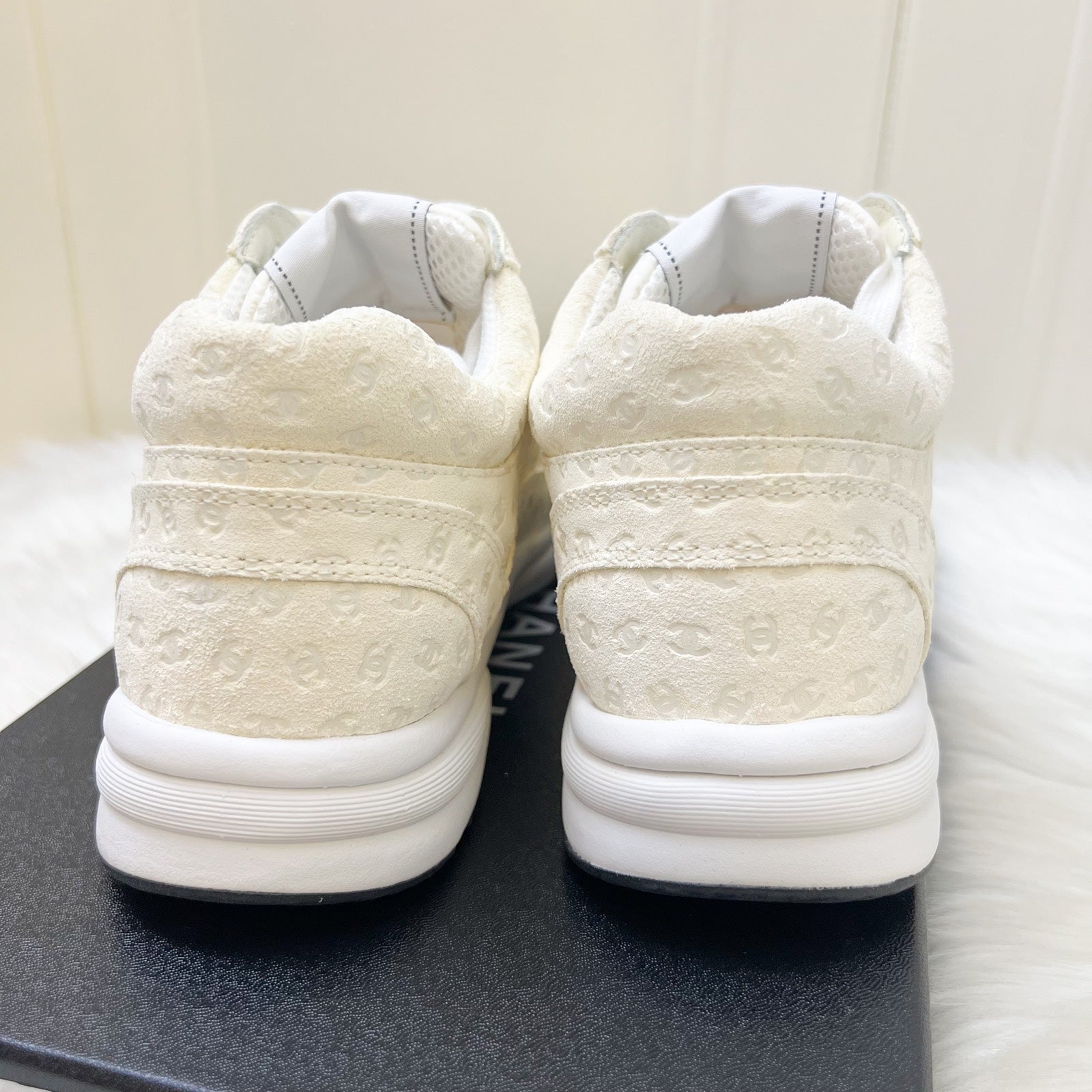 Chanel CC Logo Printed Sneakers in White Sz 38.5 for Women