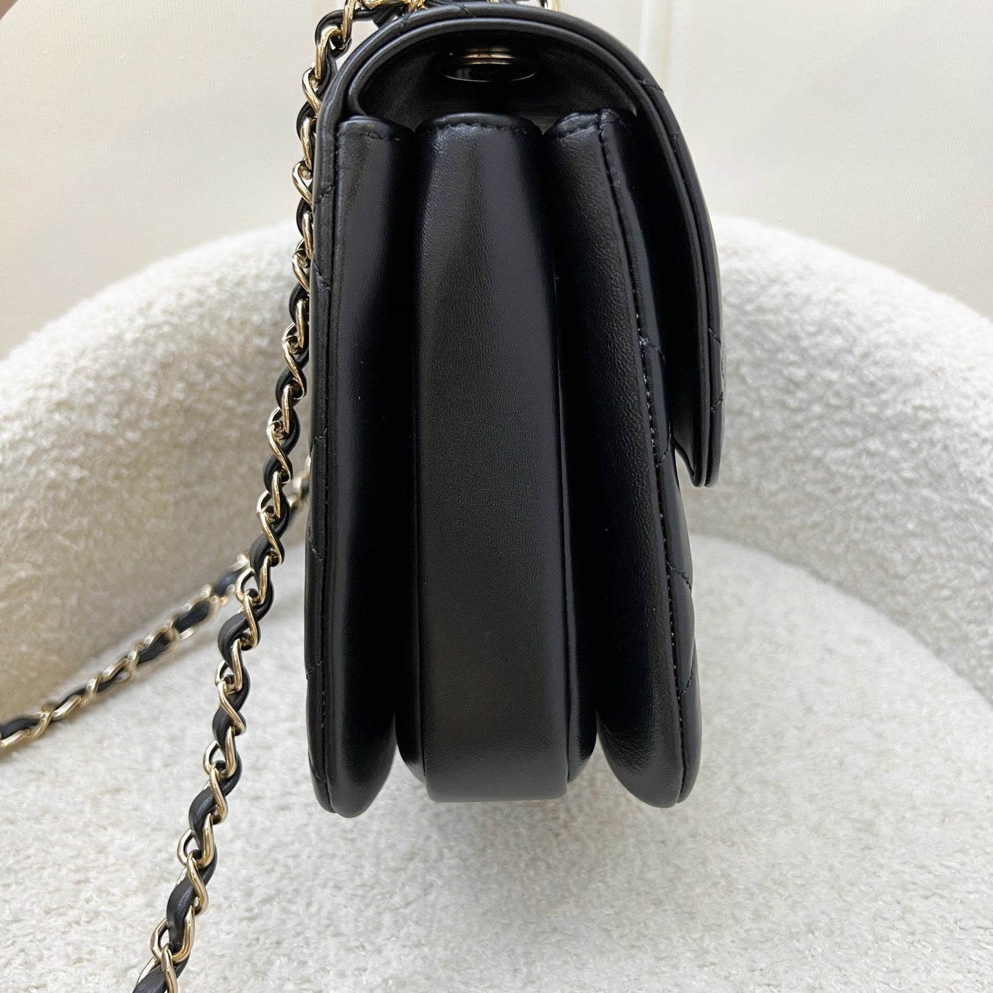Chanel Small Trendy CC Top Handle Flap in Black Lambskin Lghw ( ) Handbag