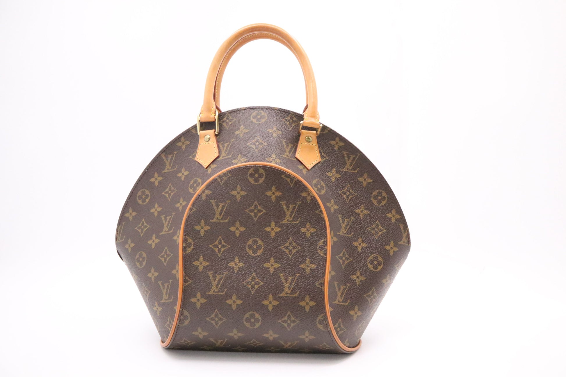 Louis Vuitton Ellipse MM Monogram Canvas Handbag