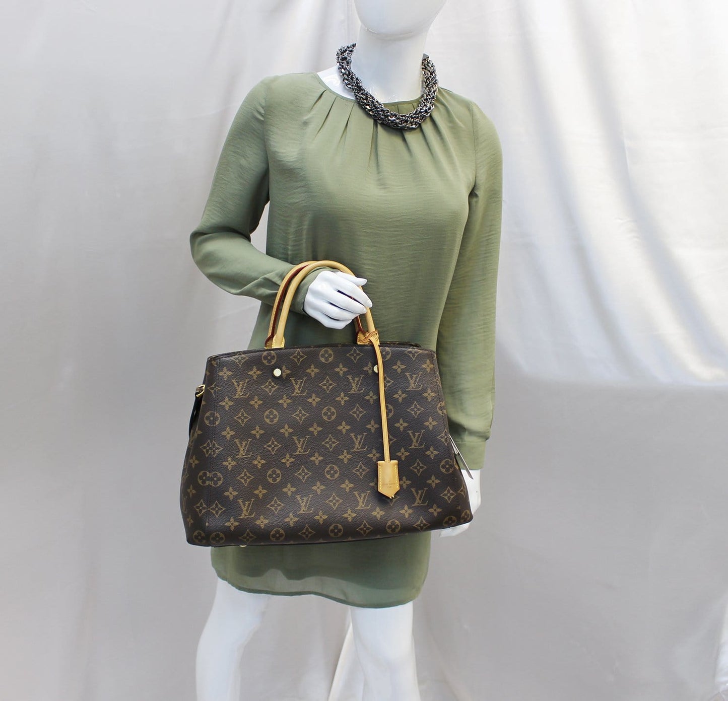 Louis Montaigne Gm Shoulder Handbag Canvas Monogram Shoulder Bag