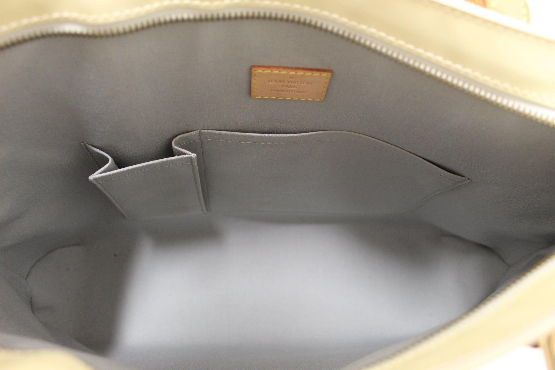 Louis Vuitton Beige Vernis Leather Brentwood Shoulder Tote Bag