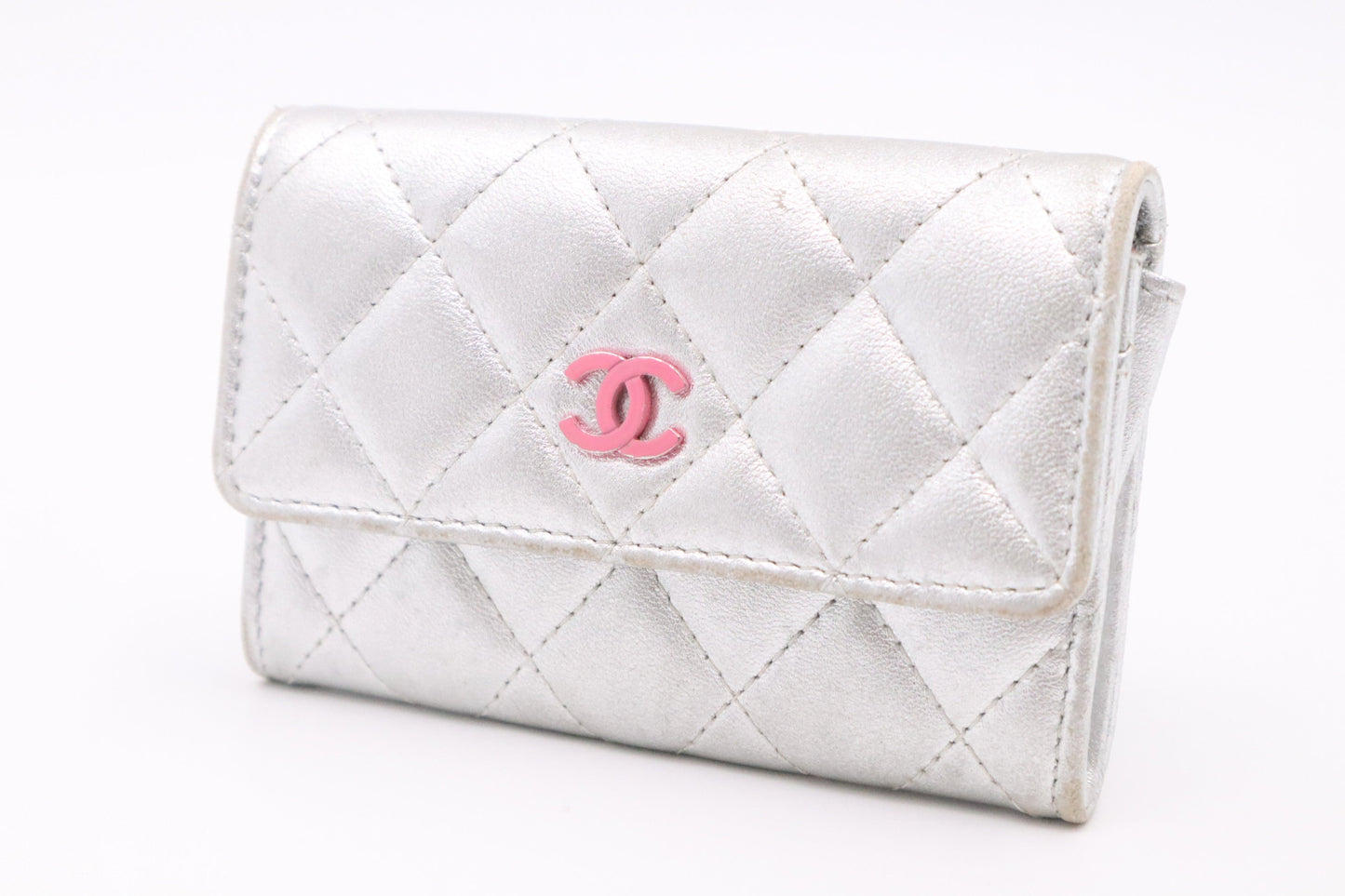 Chanel Card MatelassÃ© Silver Leather Wallet Case
