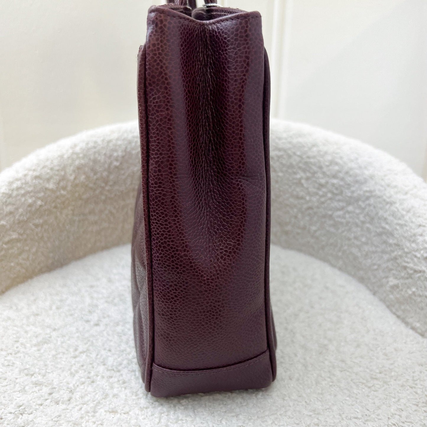 Chanel   Shoulder Tote Bag in Dark Burgundy Red Caviar GHW