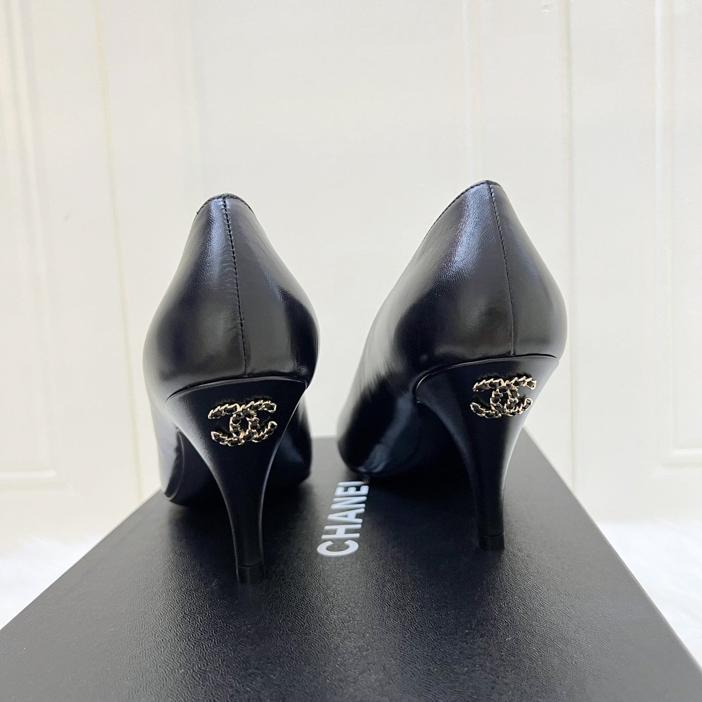 Chanel Heeled Pumps in Black Leather for Women