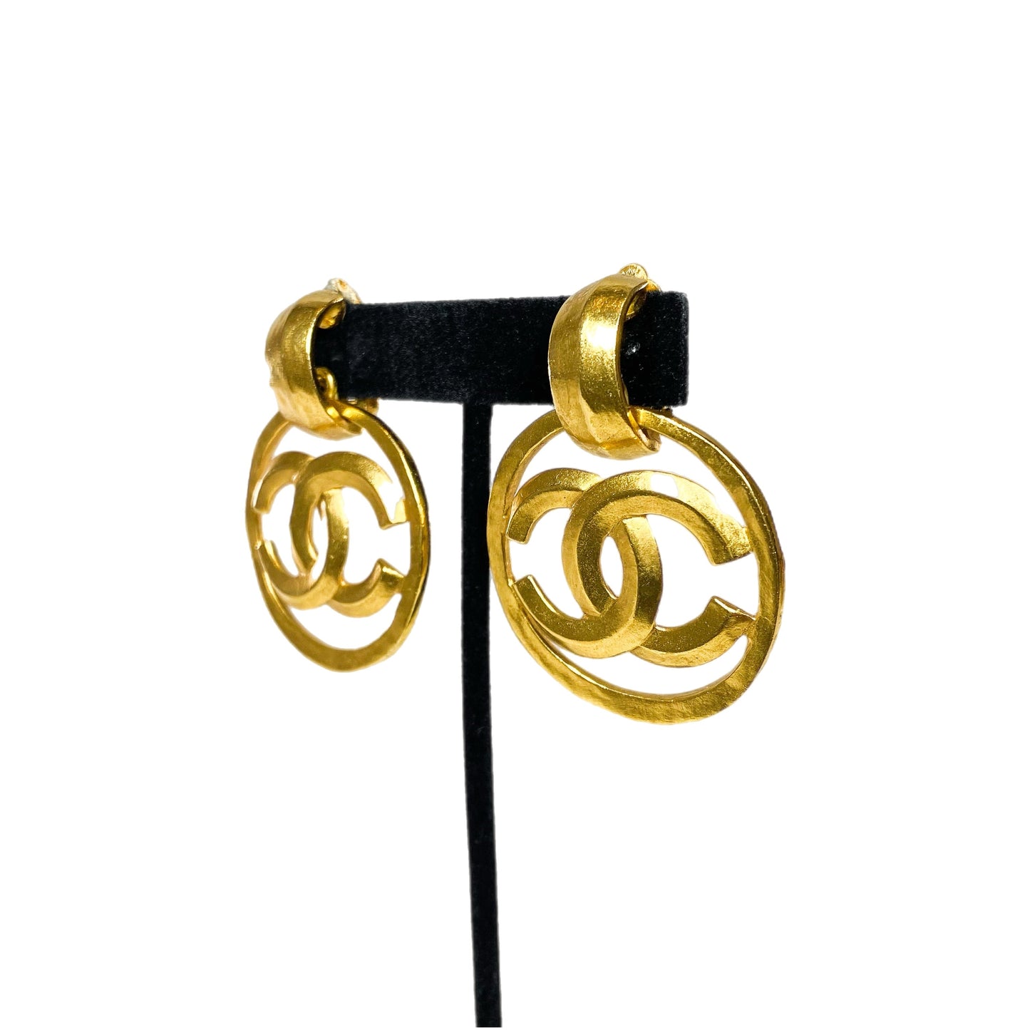 Chanel Gold CC Circle   Clip On Earrings
