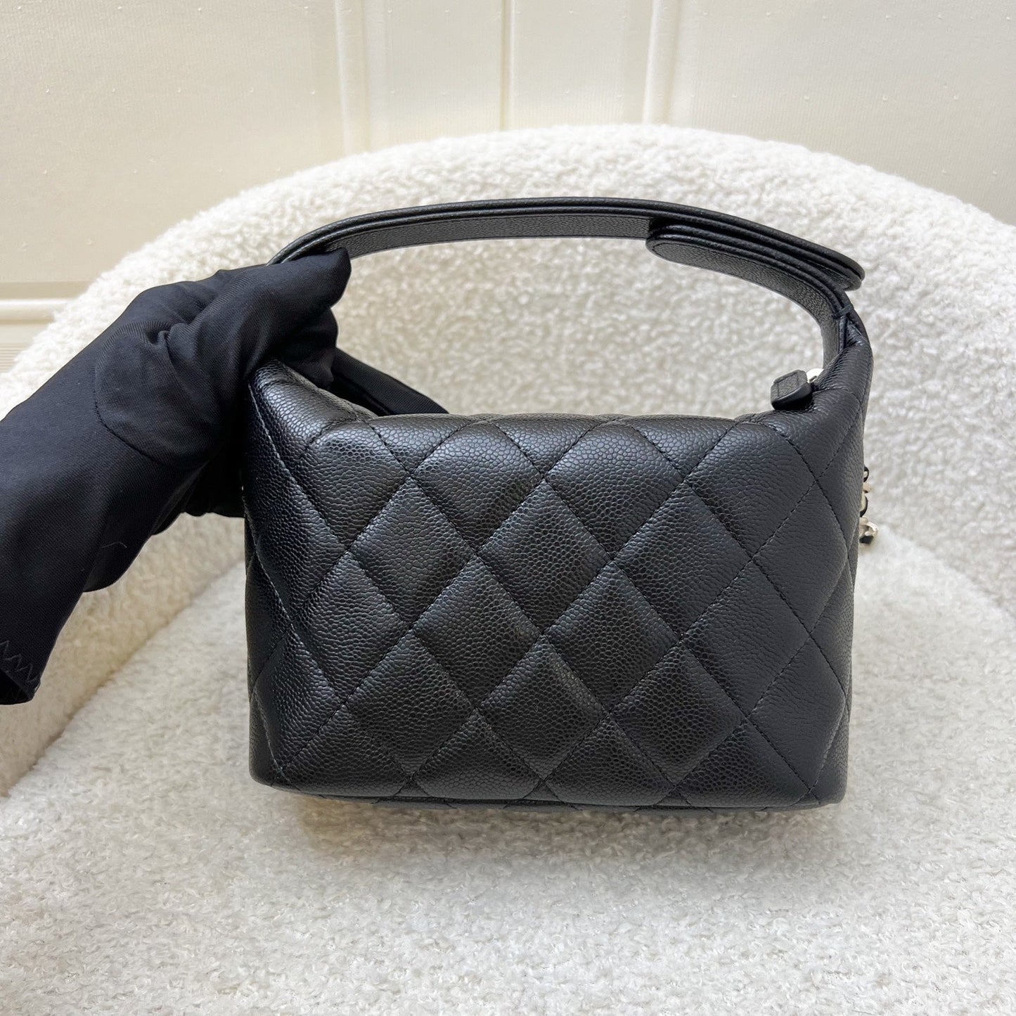 Chanel Classic Quilted Hobo Clutch on Chain in Black Caviar and Lghw ( )