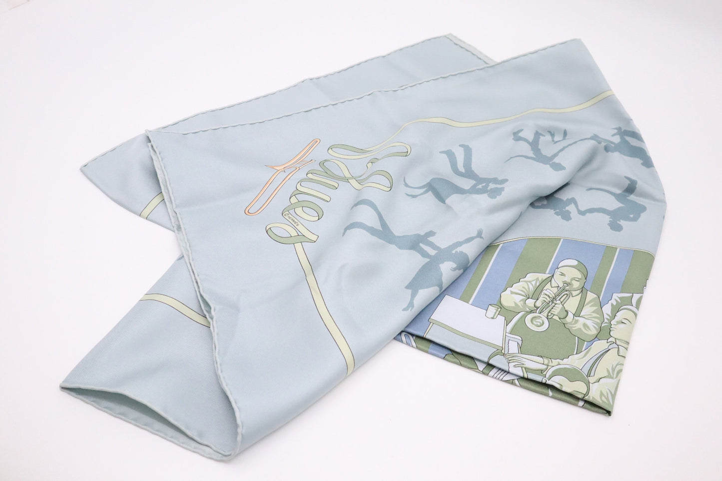 Hermes "Boogie Woogie" Carre In Silk Handbag Blue Travel Bag