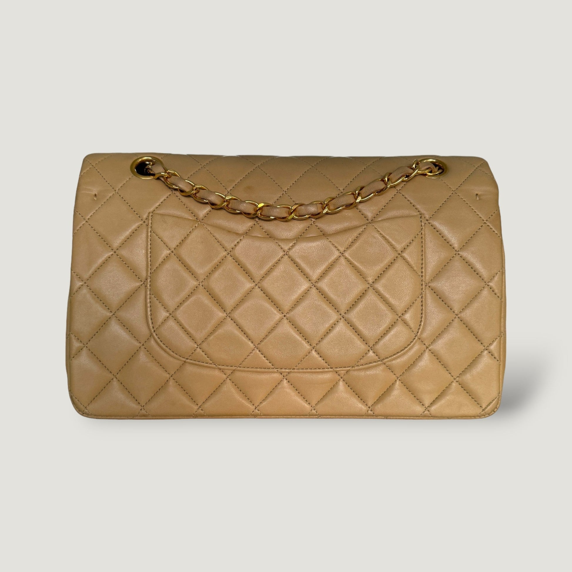 CHANEL CLASSIC MEDIUM BAG