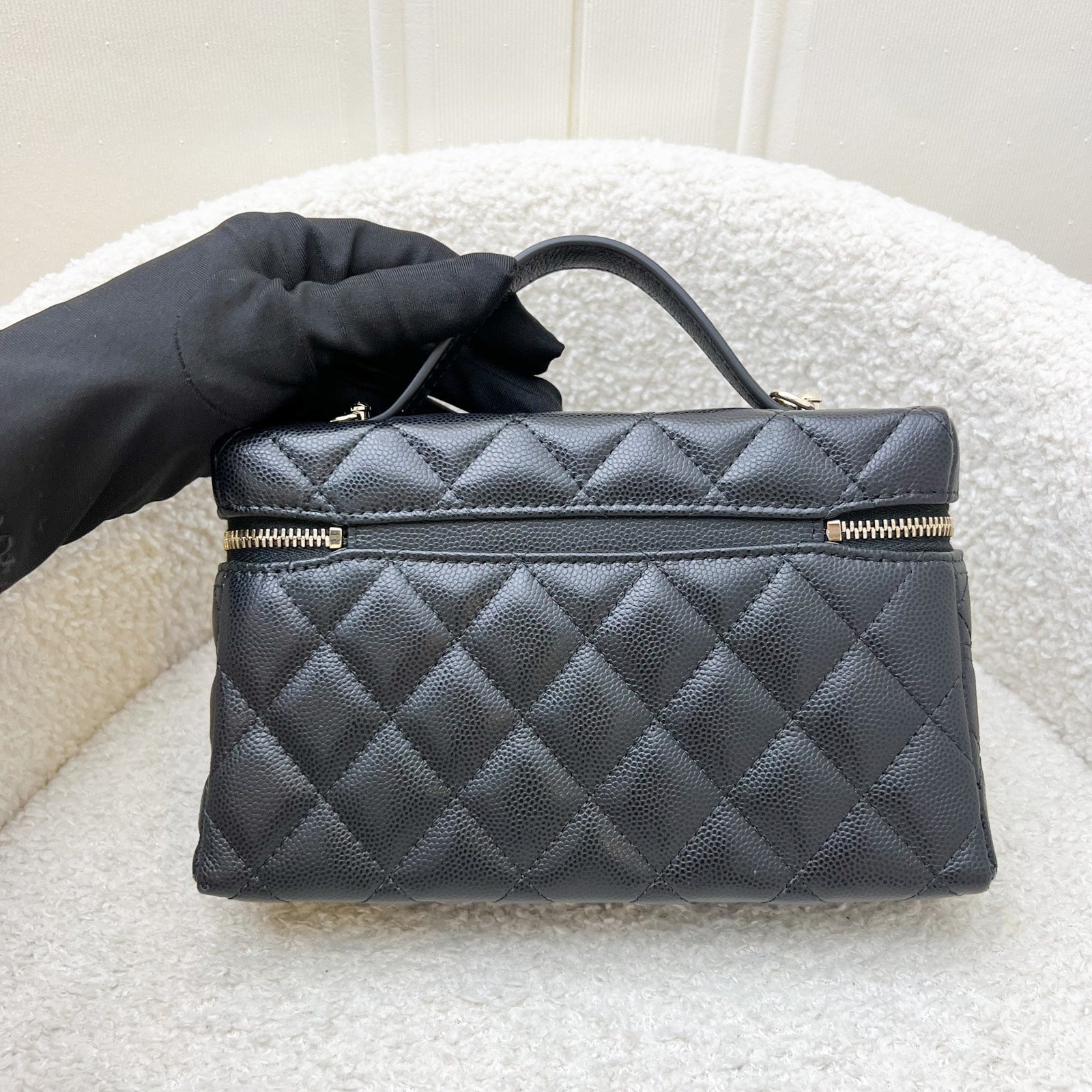Chanel [brand New Local Full Set Nov 2025] 26C Vanity / Clutch with Chain (lp Style Bag) in Black Caviar and Lghw