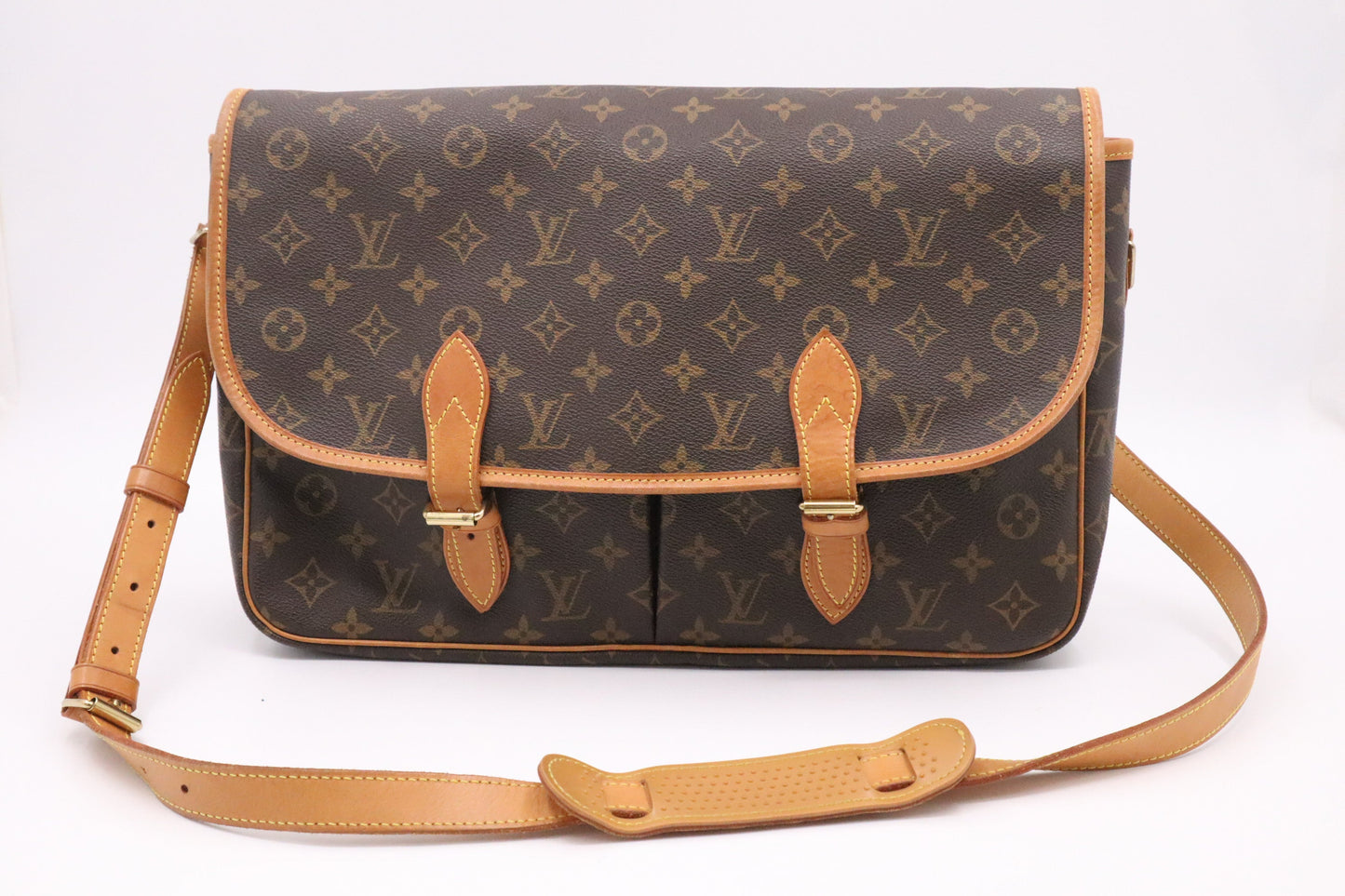 Louis Vuitton Gibeciere GM Monogram Canvas Handbag
