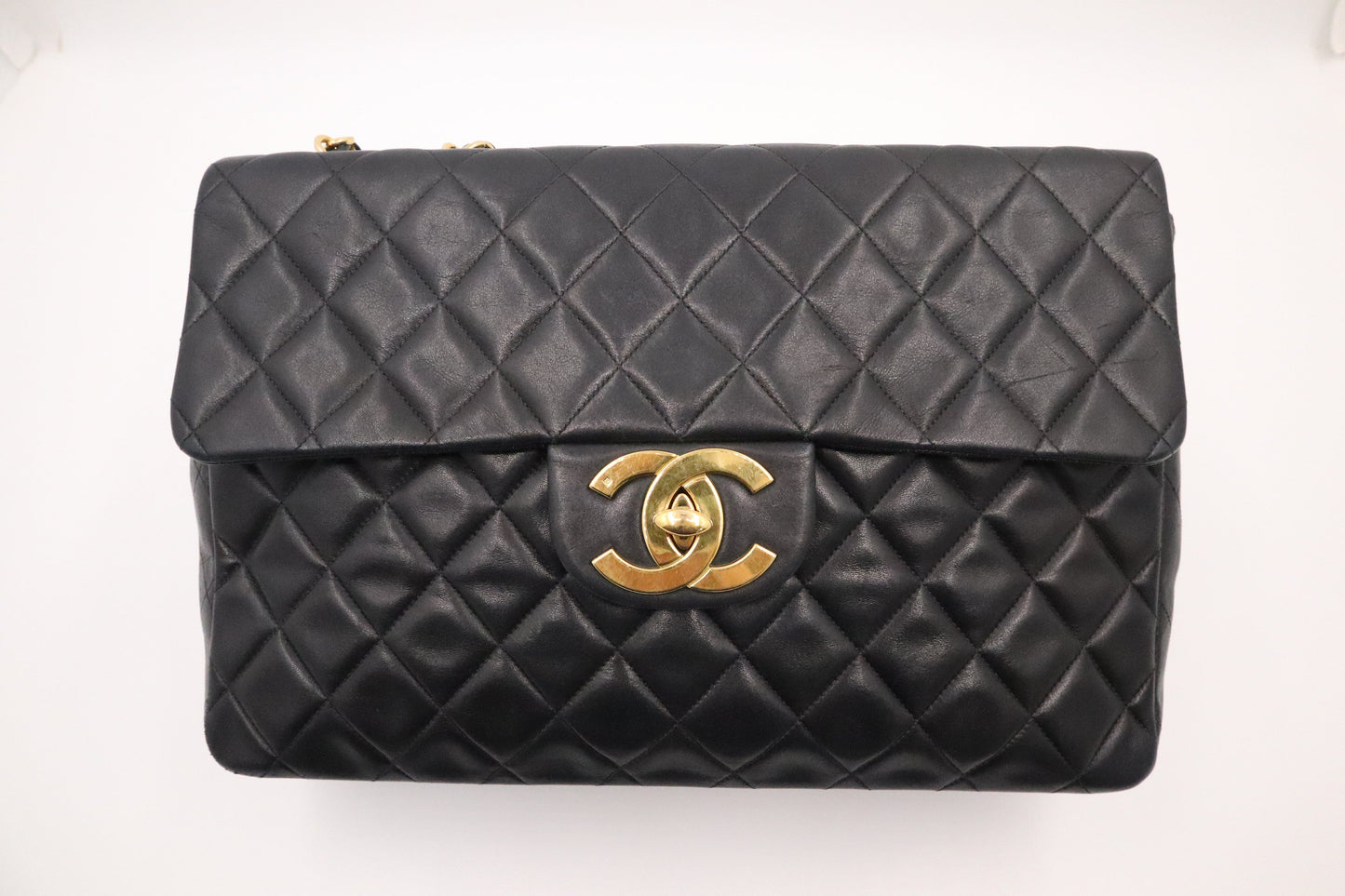 Chanel Maxi Flap MatelassÃ© Black Leather Handbag