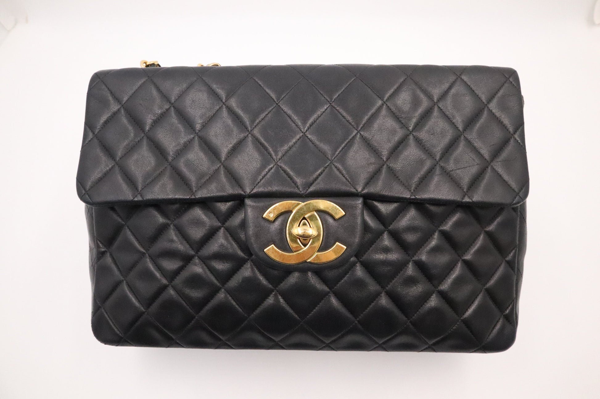 Chanel Maxi Flap MatelassÃ© Black Leather Handbag