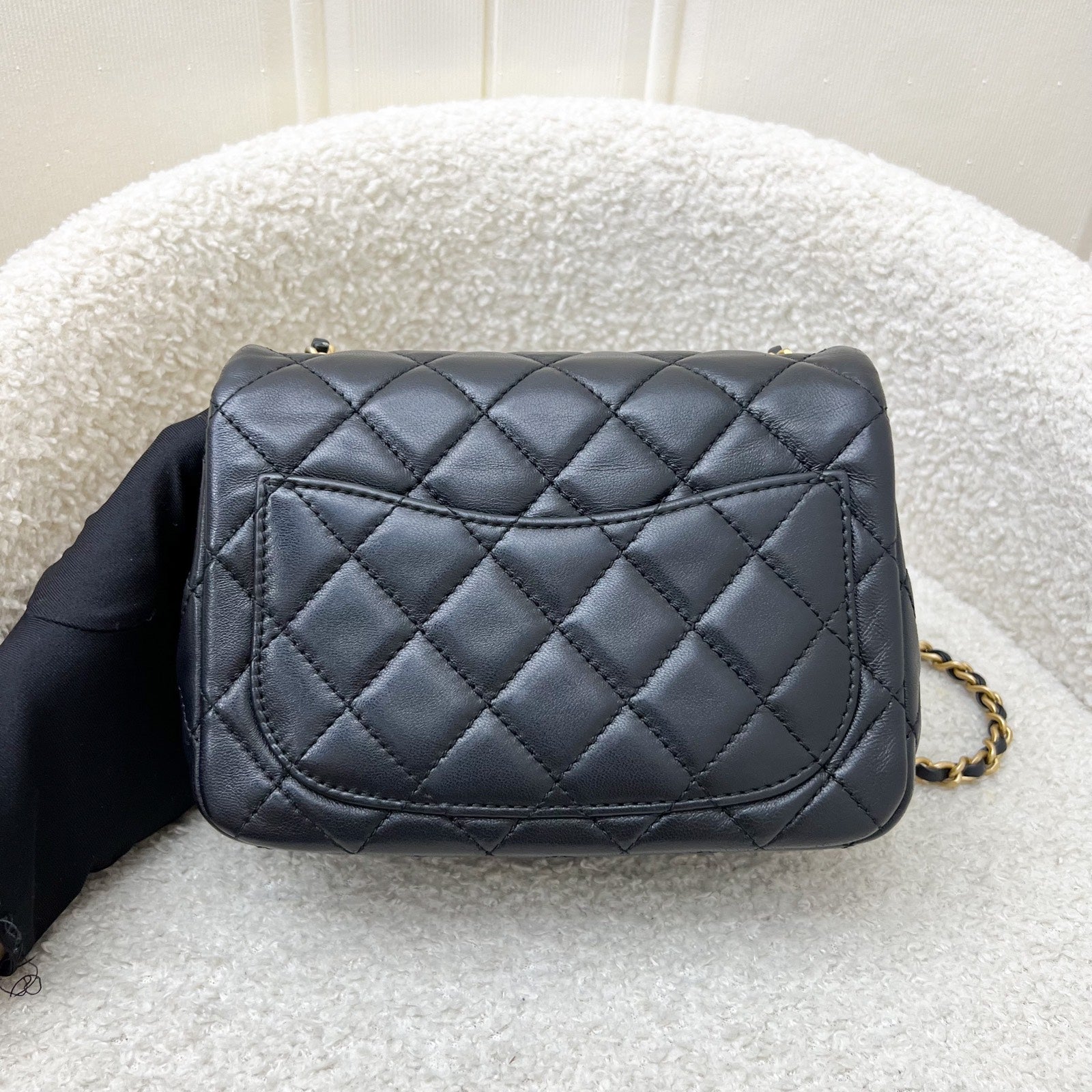 Chanel 22S Pearl Crush Square Mini Flap in Black Lambskin and Aghw ( ) Handbag