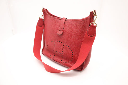Hermes Evelyne Gm In Handbag Leather Red Travel Bag