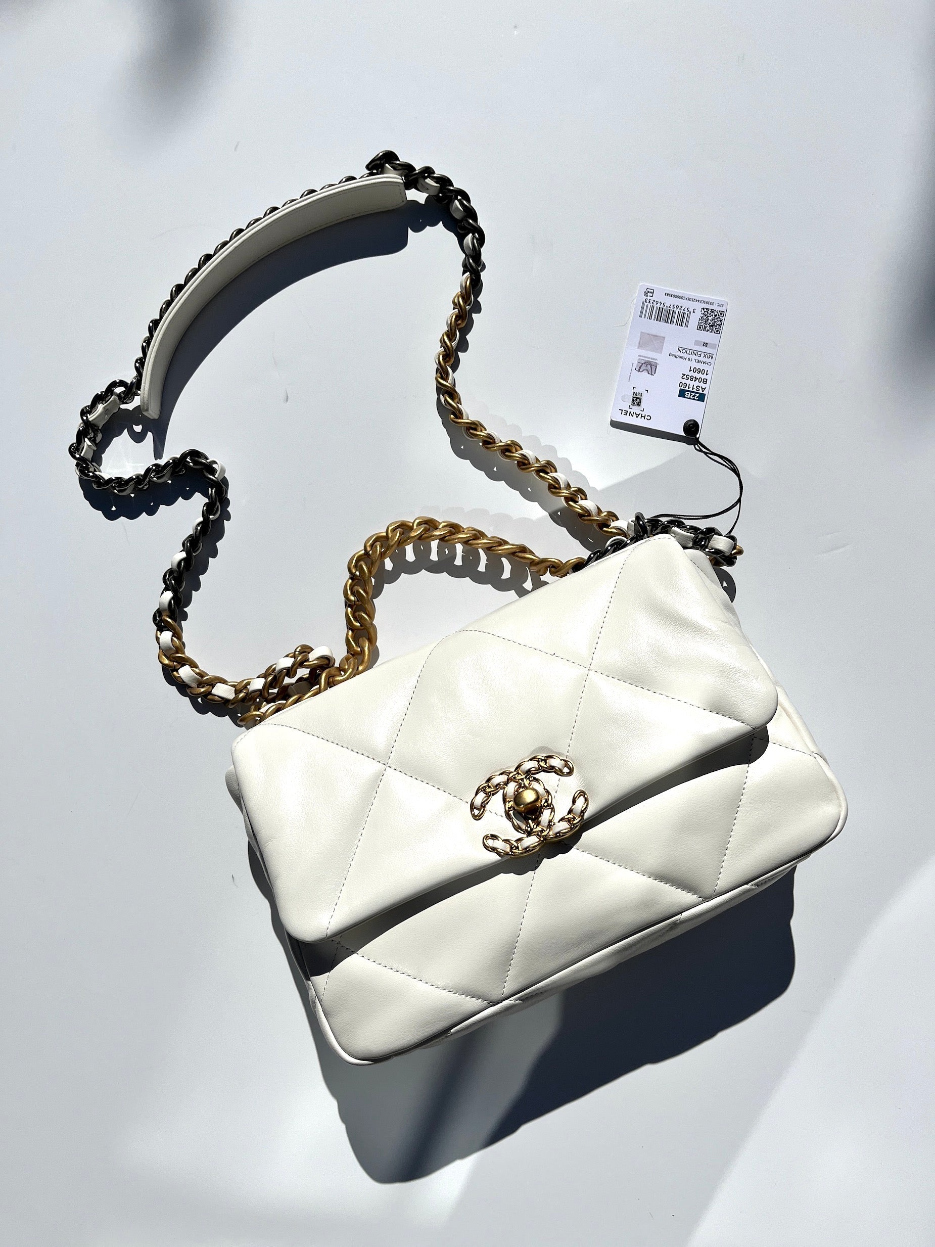 Chanel New 19 2022 White Flap Bag