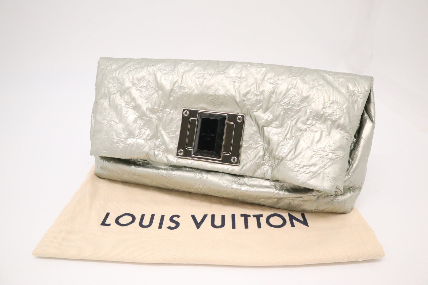 Louis Vuitton Altair Champagne Leather Gold Clutch Bag