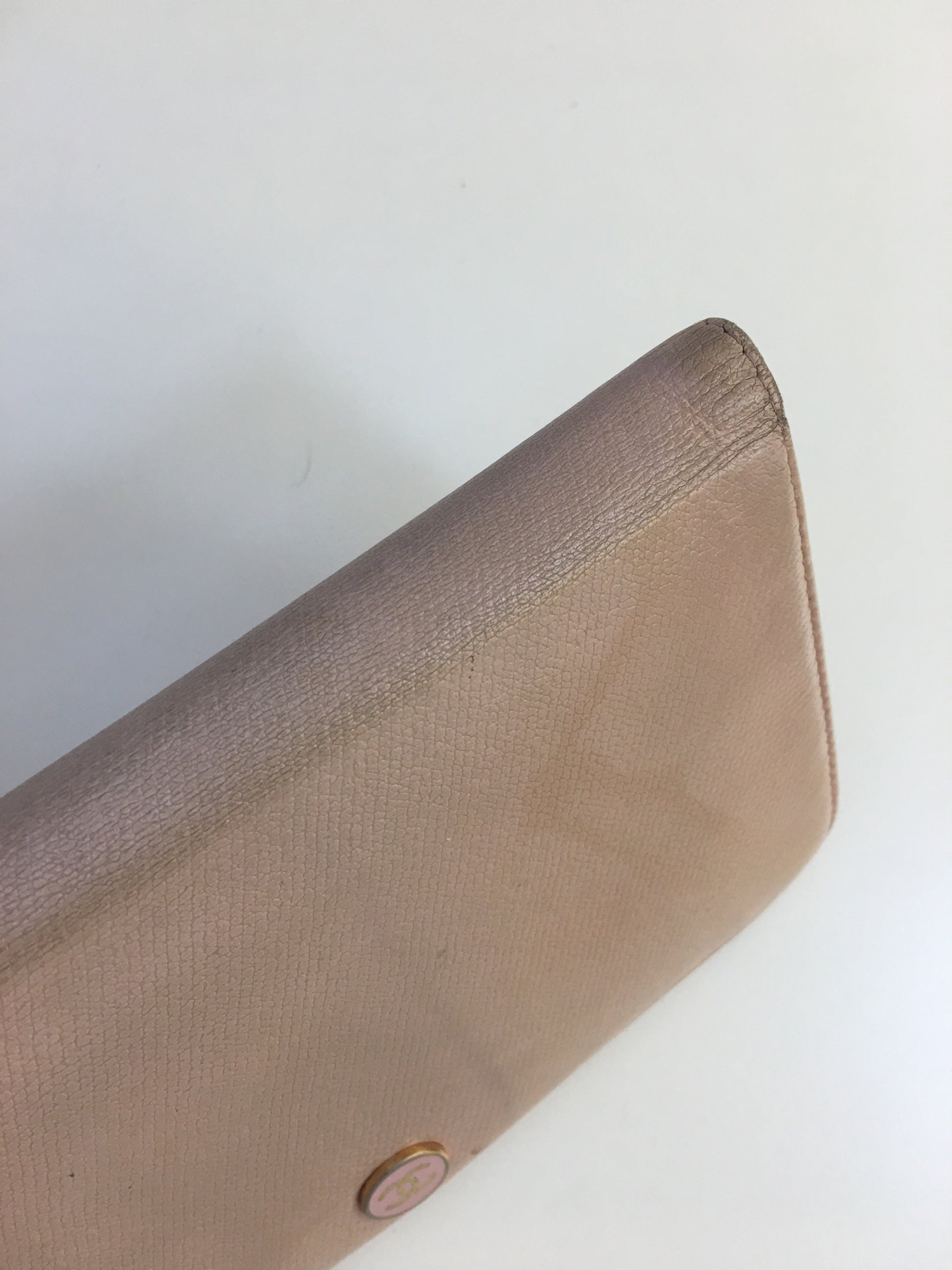 CHANEL Wallet in Pink Leather
