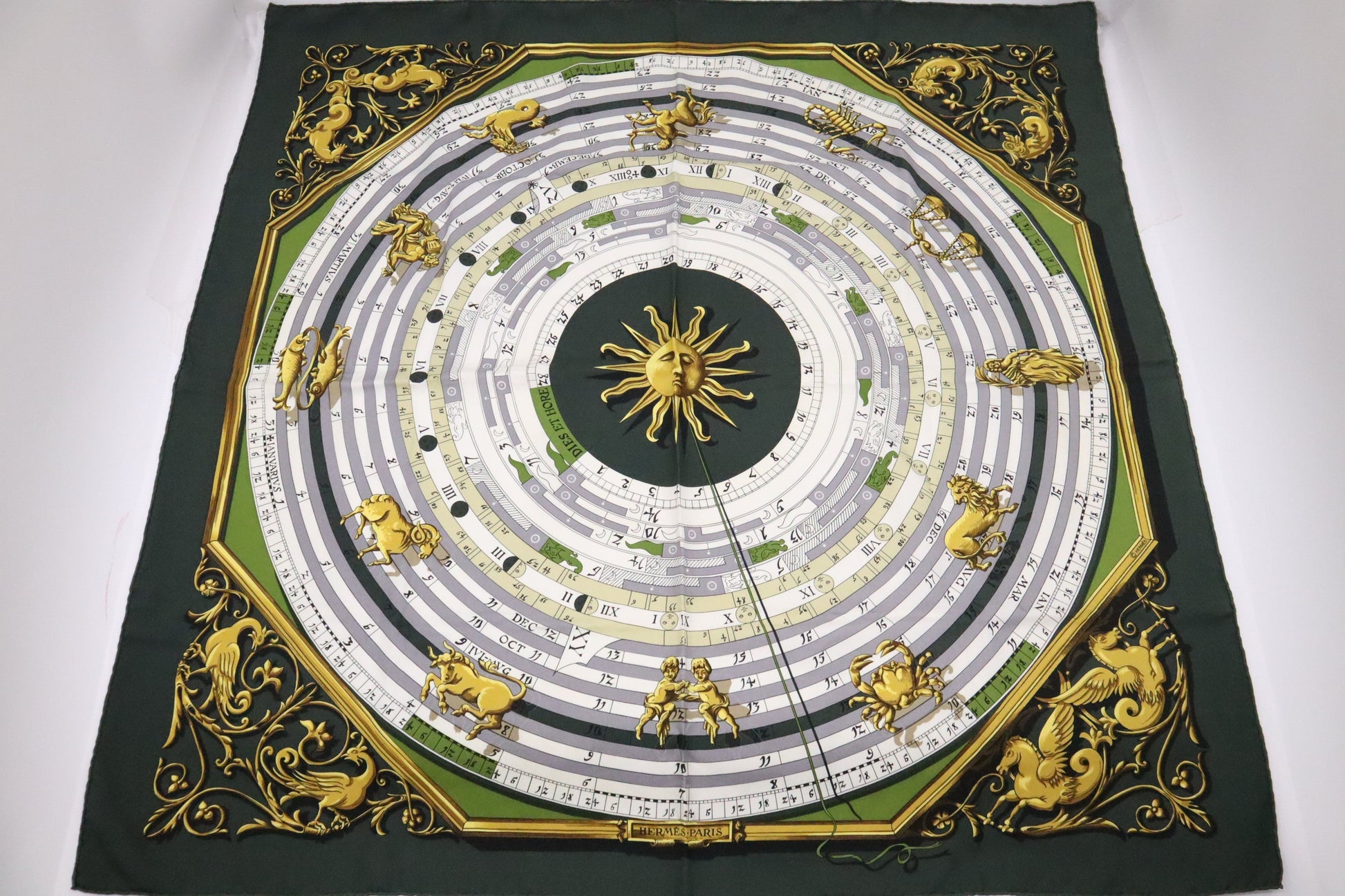 Hermes Carre Astrologie "Dies Et Hore" In Silk Green Travel Bag