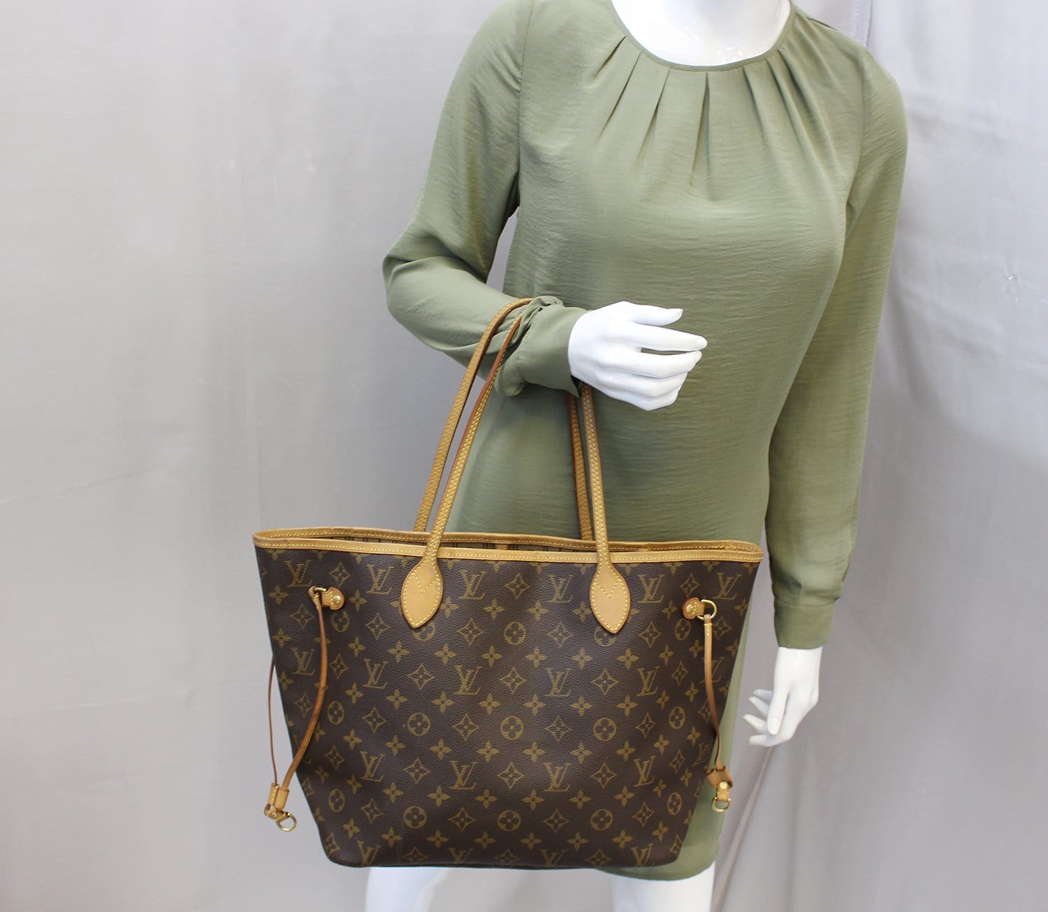 Louis Neverfull Mm Shoulder Bag Monogram