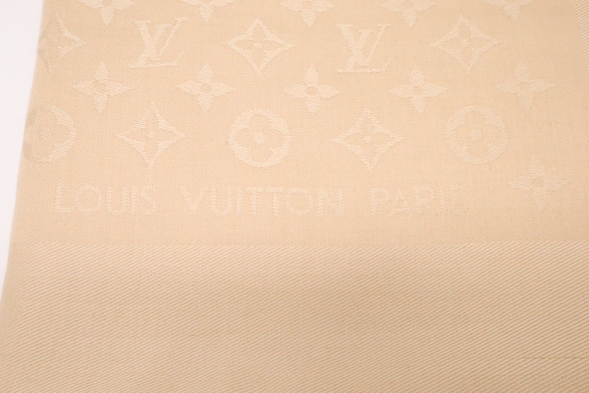 Louis Vuitton Scarf Monogram Beige