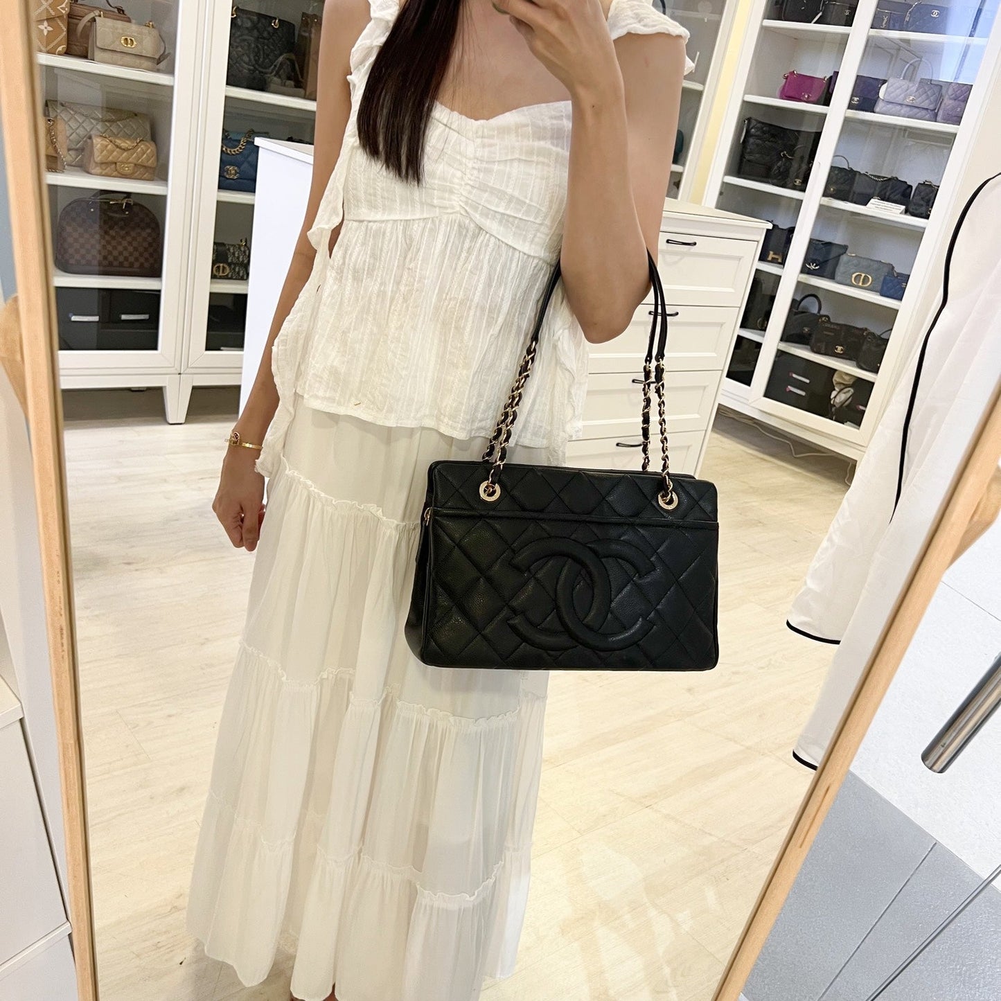 Chanel Timeless CC Shoulder Tote Bag in Black Caviar and Ghw