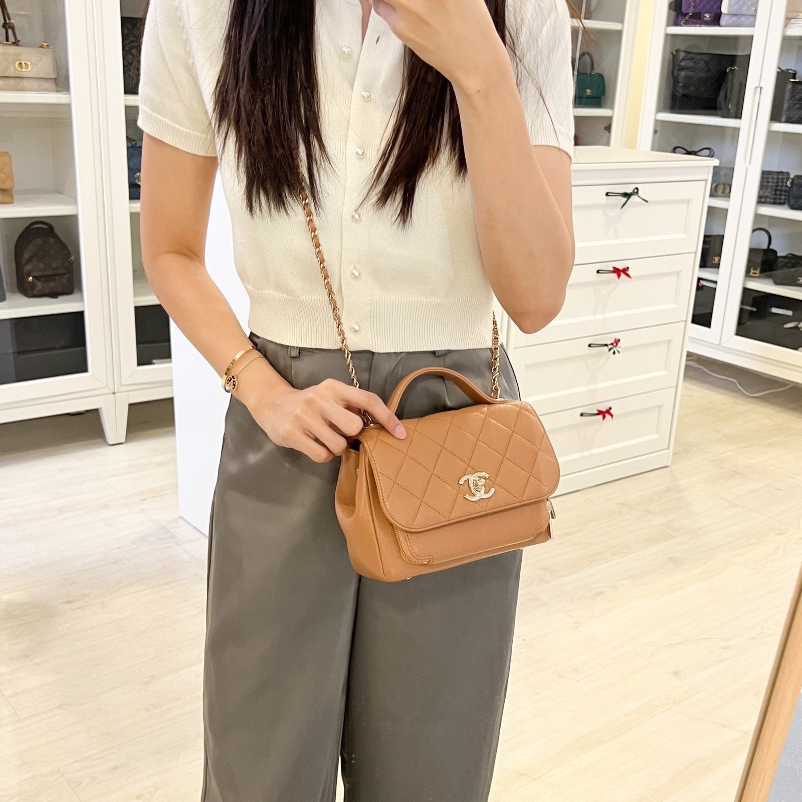 Chanel Small Business Affinity Flap In 21P Caramel Caviar And Lghw ( ) Bag