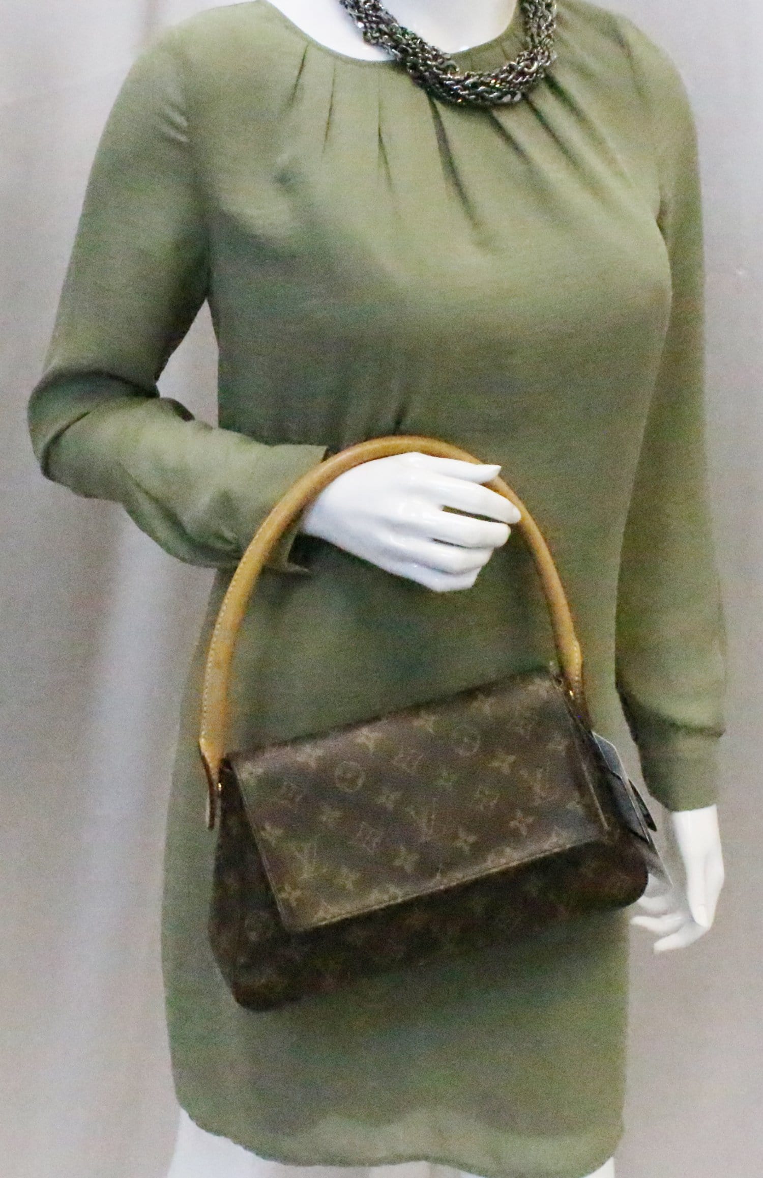 Louis Looping Shoulder Handbag Monogram Mini Shoulder Bag