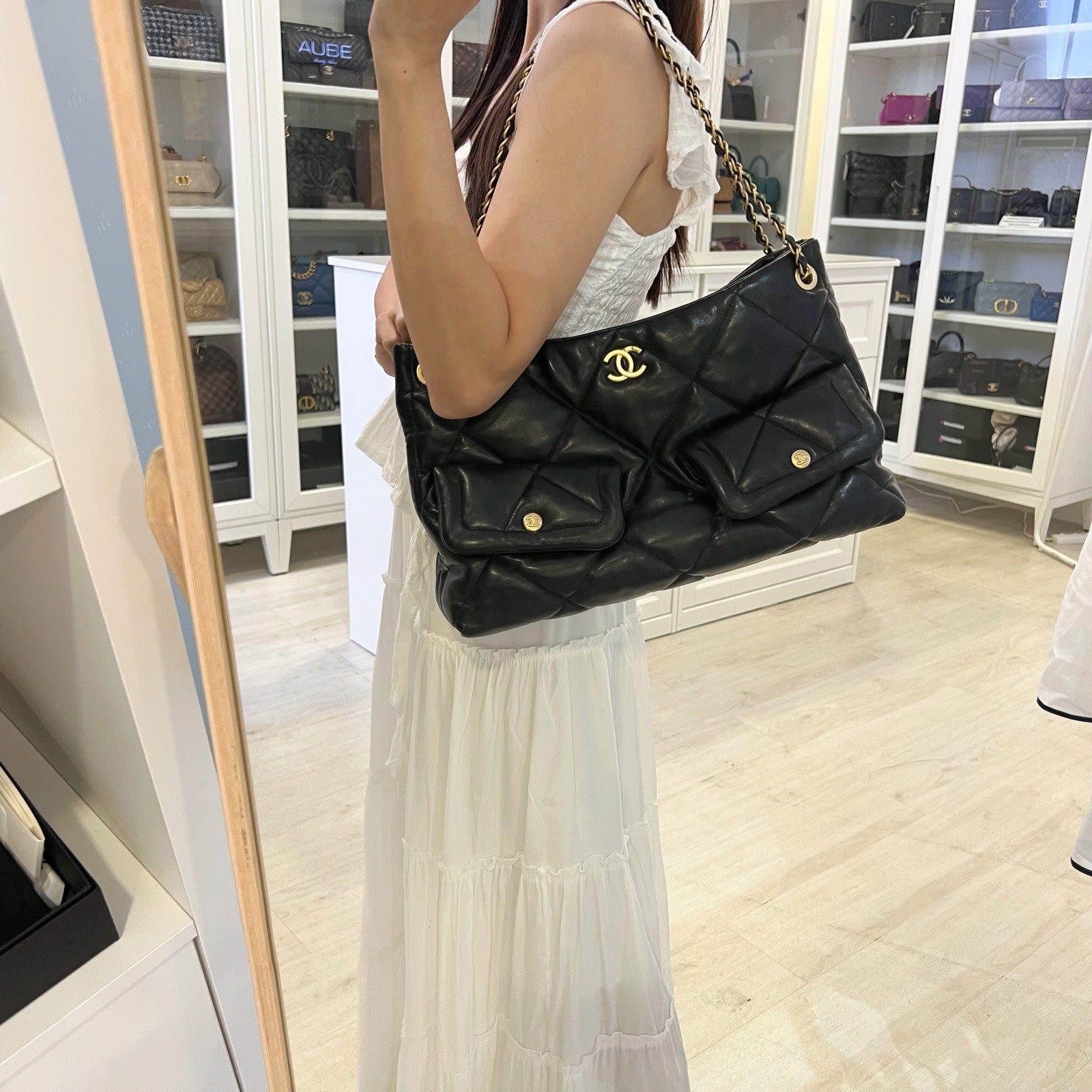Chanel [brand New Oct 2025] 25K Shoulder Shopping Bag in Black Lambskin and Aghw