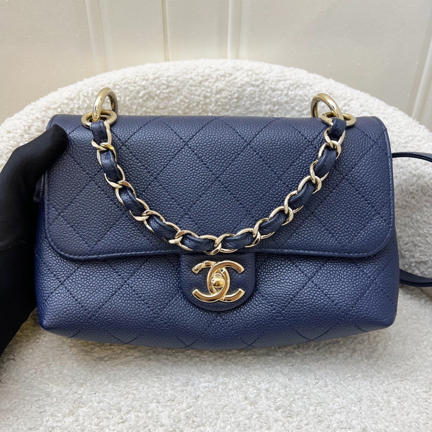 Chanel City Walk Flap in Navy Caviar and LGHW (Model: AS1574)