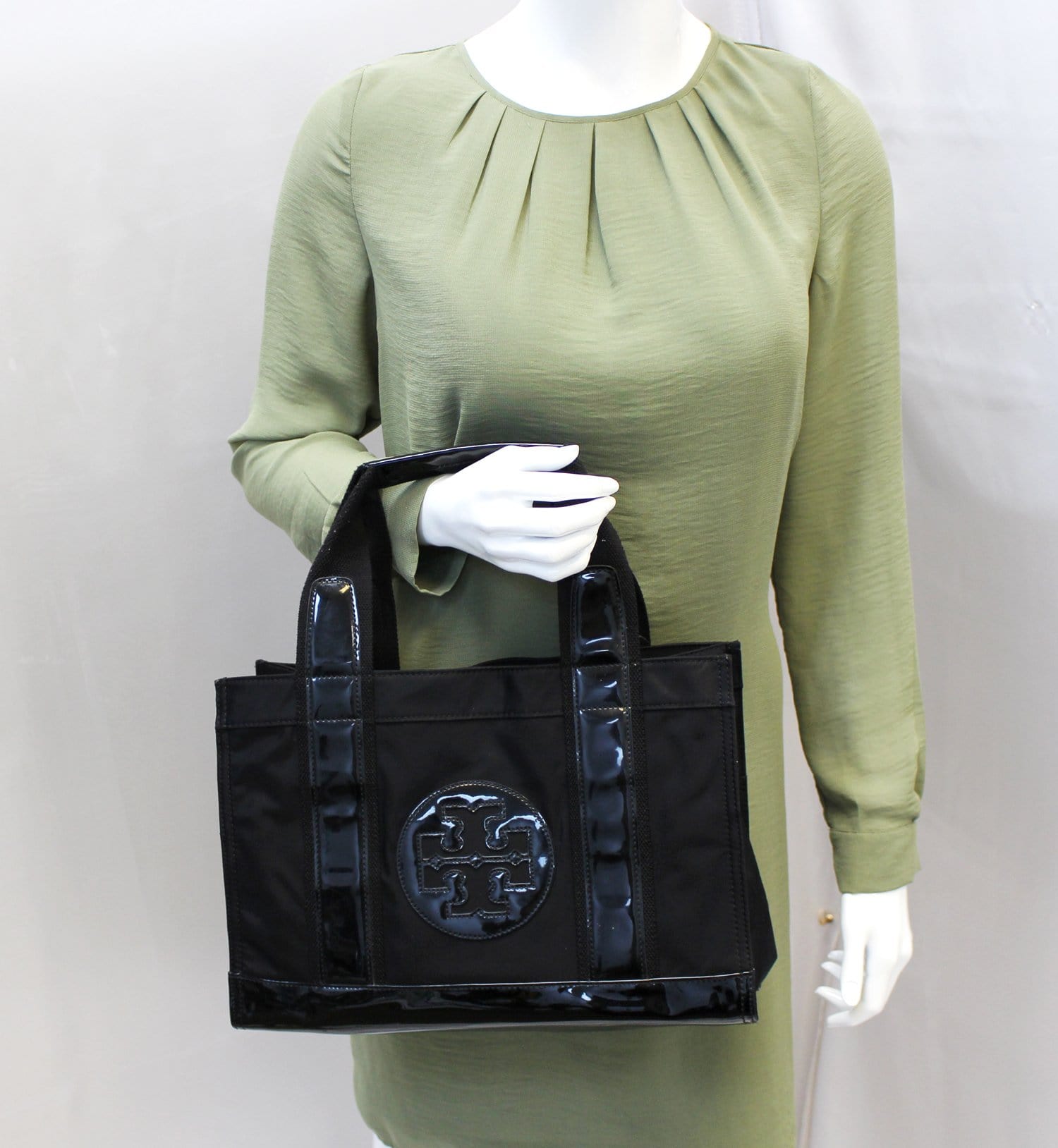 Tory Burch Tory Tote Bag Nylon Black