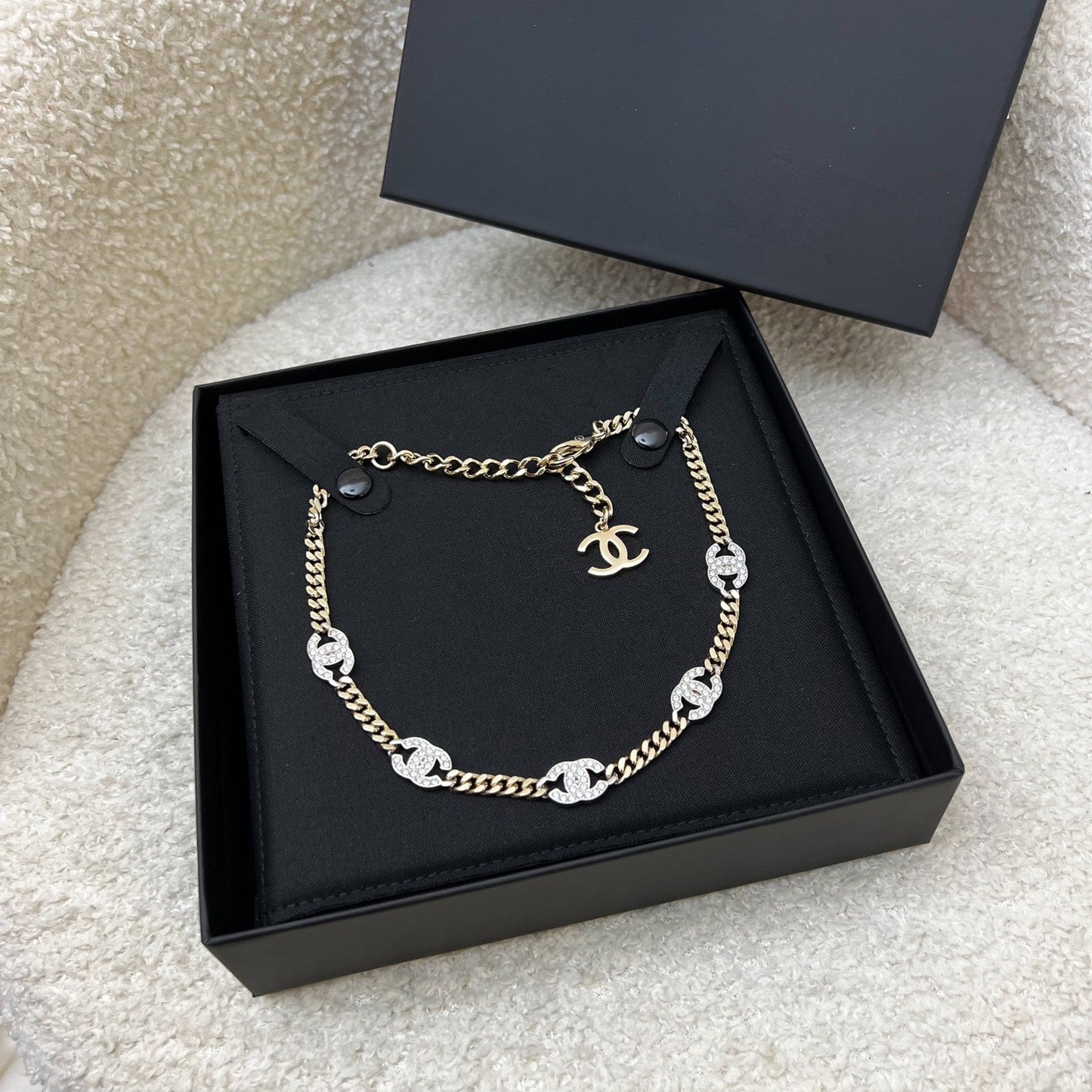 Chanel Diamantes Studded CC Motif Choker Necklace In Lghw (model: AB6444)