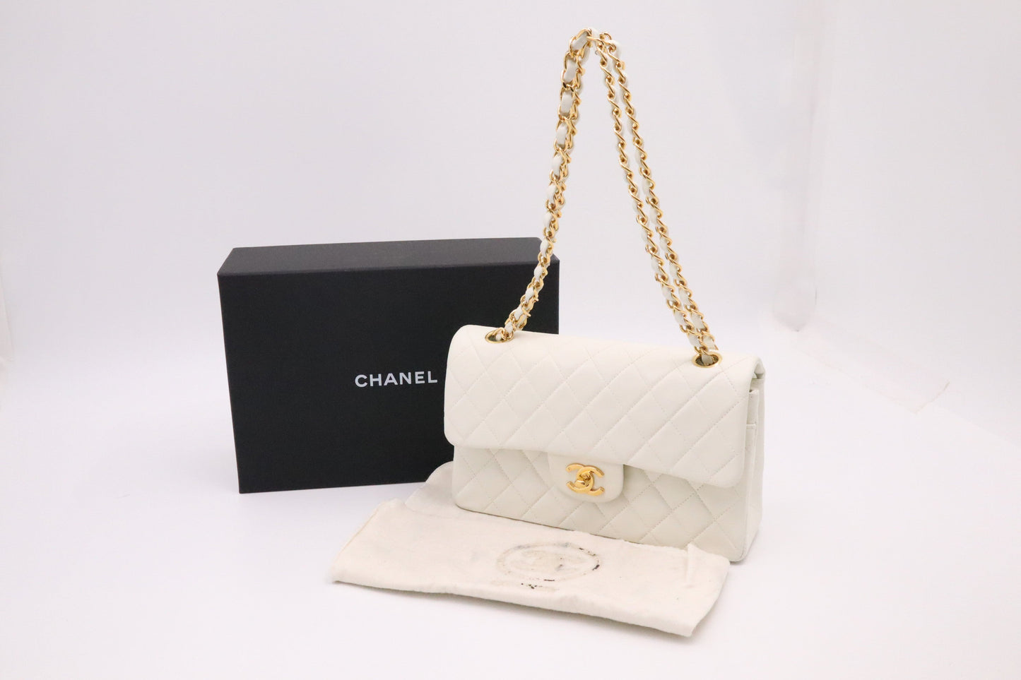 Chanel Double Flap MattelassÃ© White Small Leather Handbag