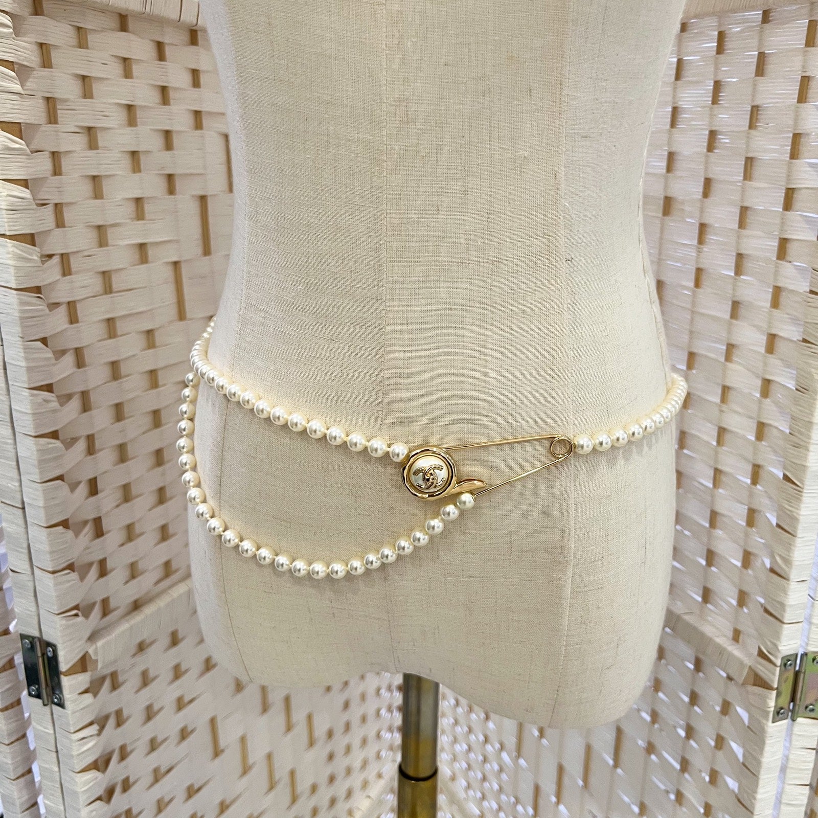 Chanel 24A Pin Design Chain Belt With Pearls In Ghw ( ) Bag