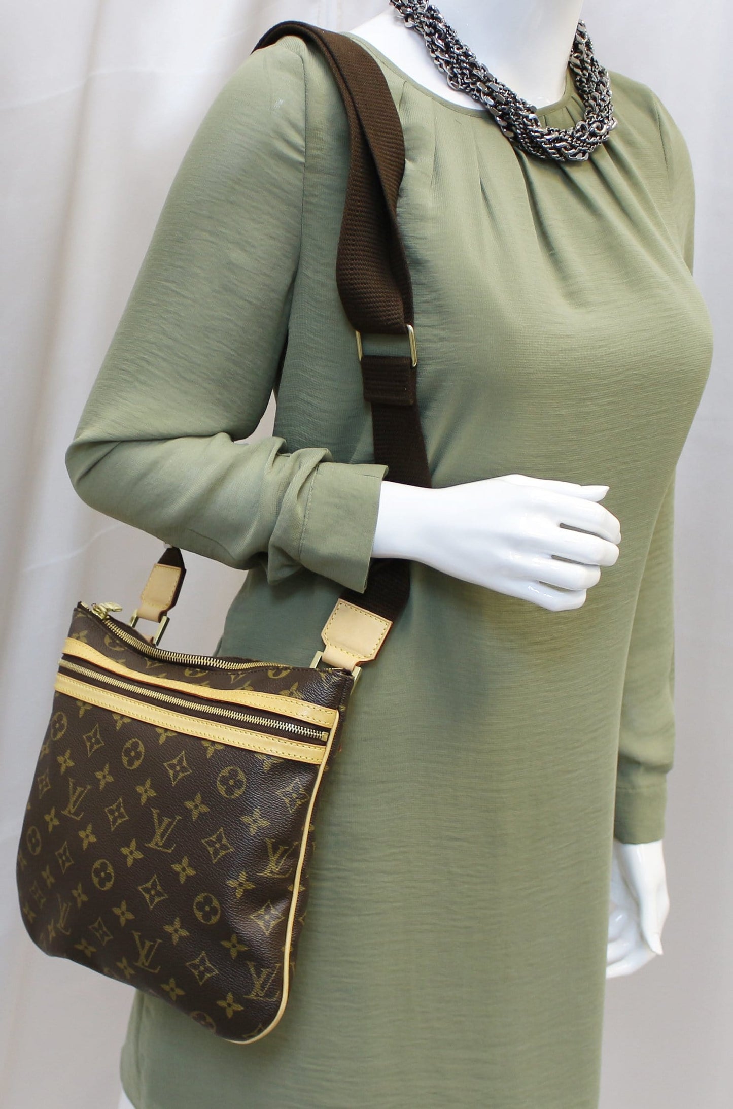 Louis Pochette Bosphore Crossbody Bag Canvas Monogram