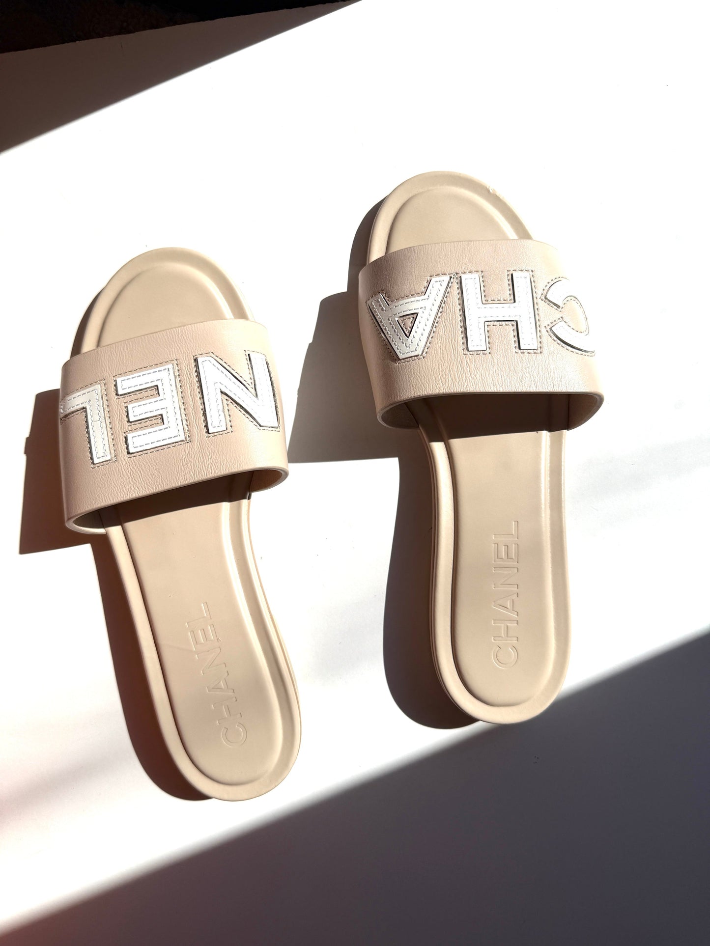 Chanel Print Logo Neutral White Slip on Leather Slide Sandals 38 7.5 for Women