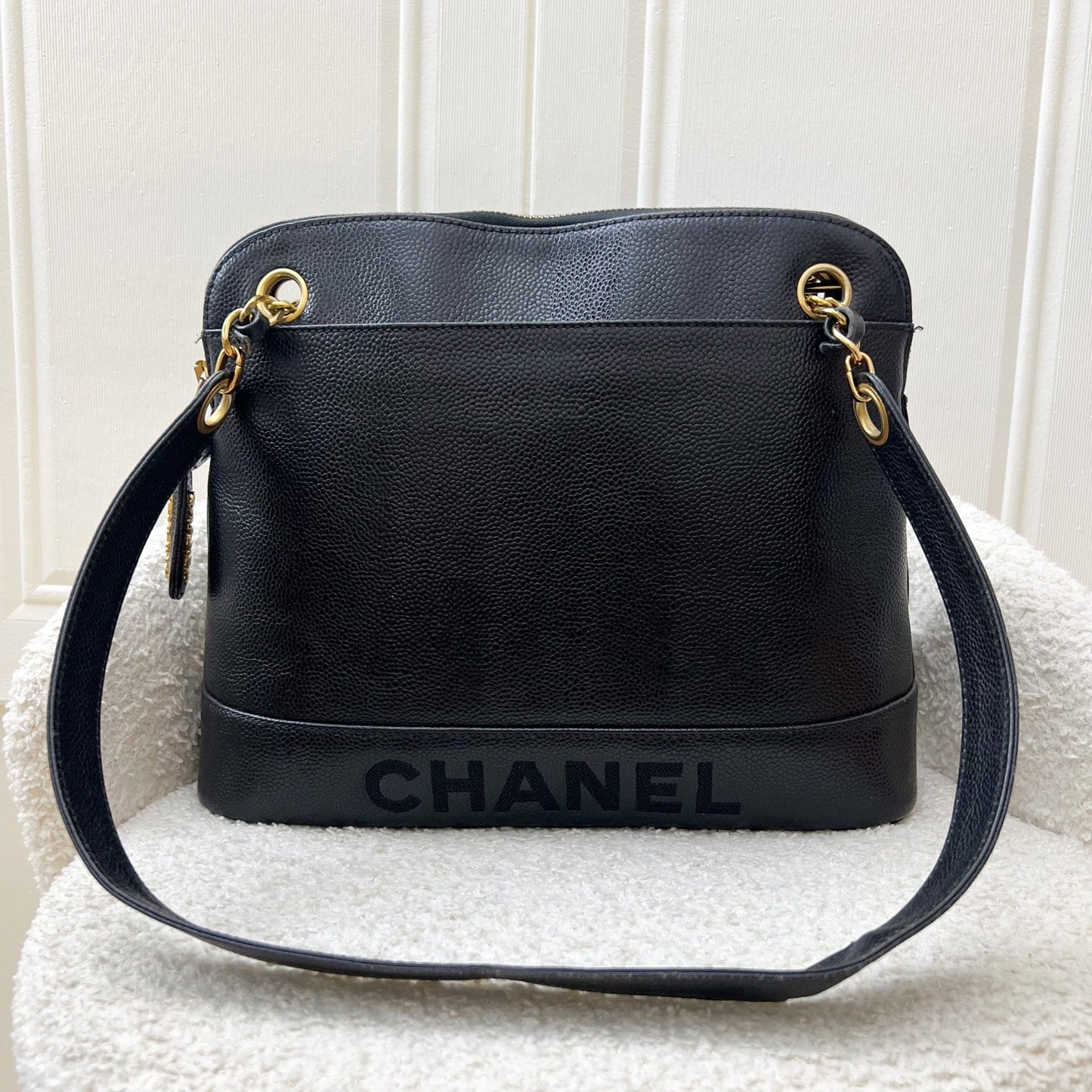 Chanel   Tote Bag in Black Caviar and GHW