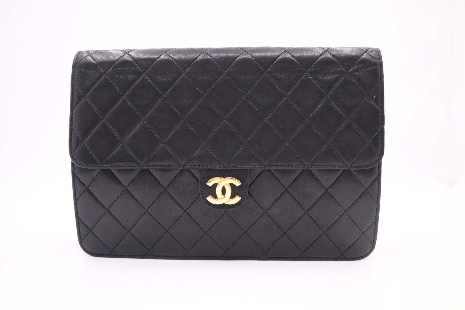 Chanel Single Flap MattelassÃ© Black Leather Handbag