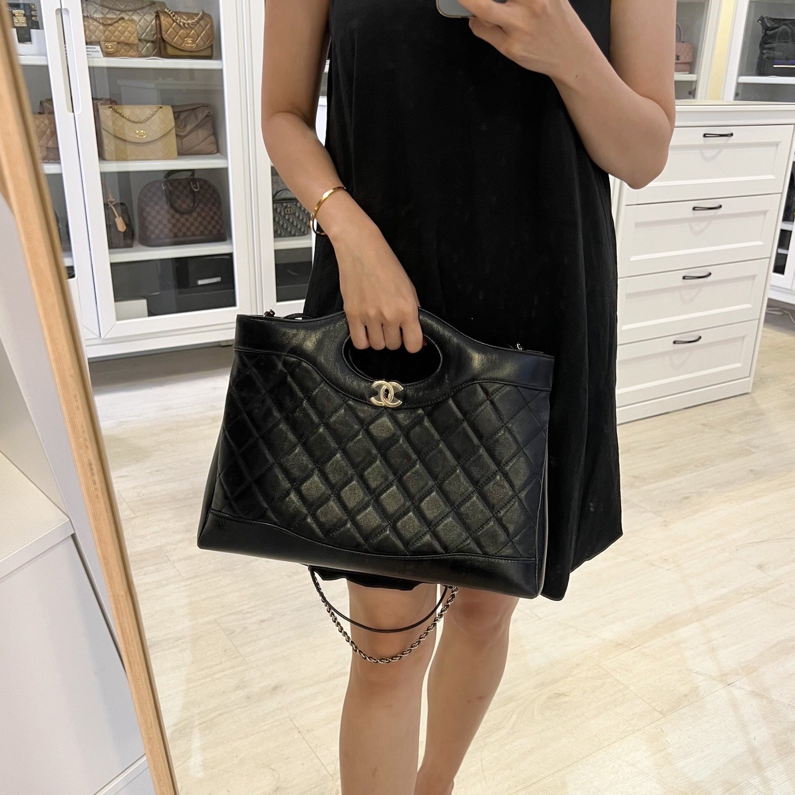 Chanel 31 Medium Shopping Bag in 24S Black Shiny Calfskin and Lghw ( )