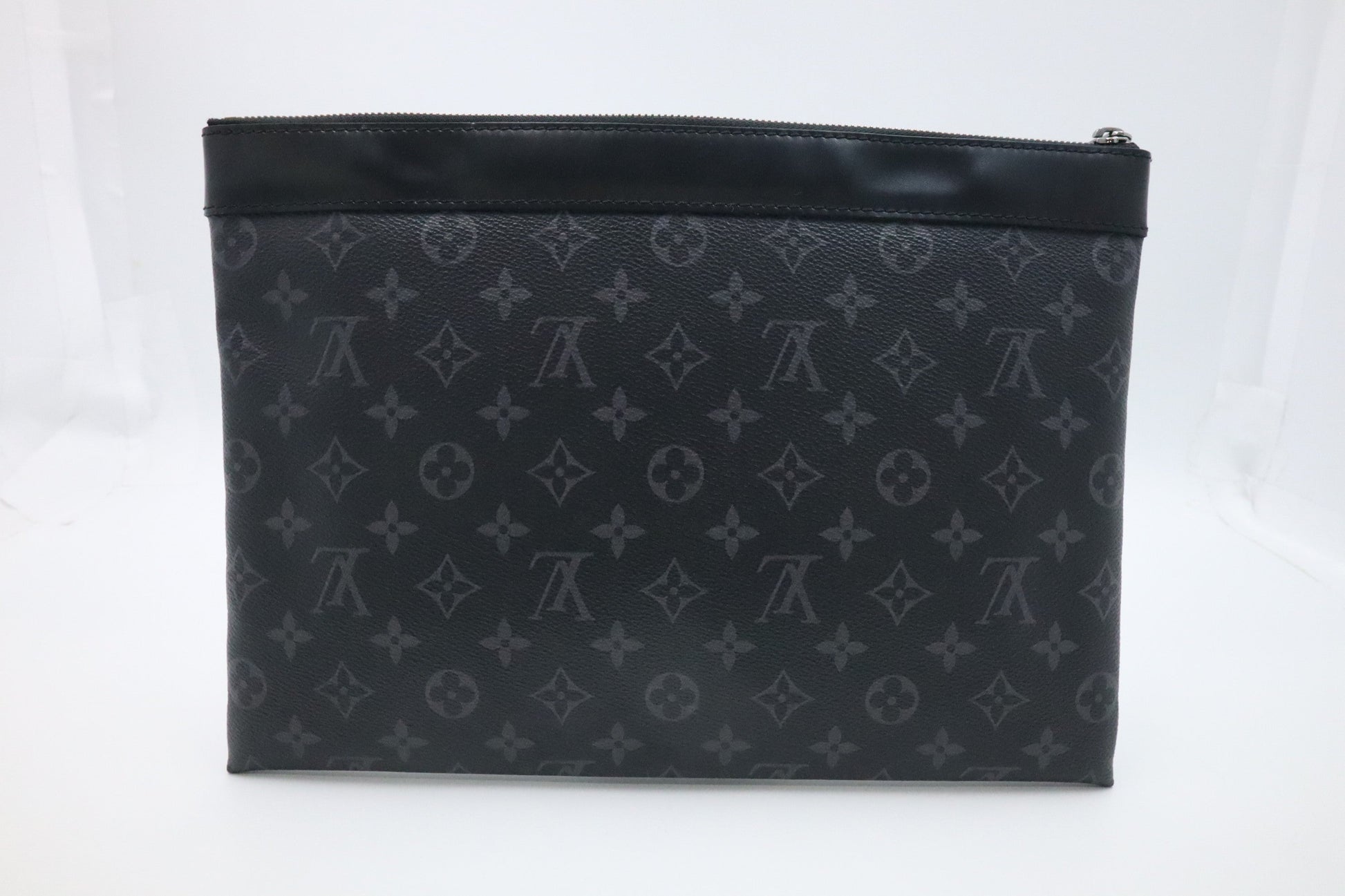 Louis Vuitton Pochette Discovery Eclipse Monogram Canvas Clutch Bag Monogram Canvas
