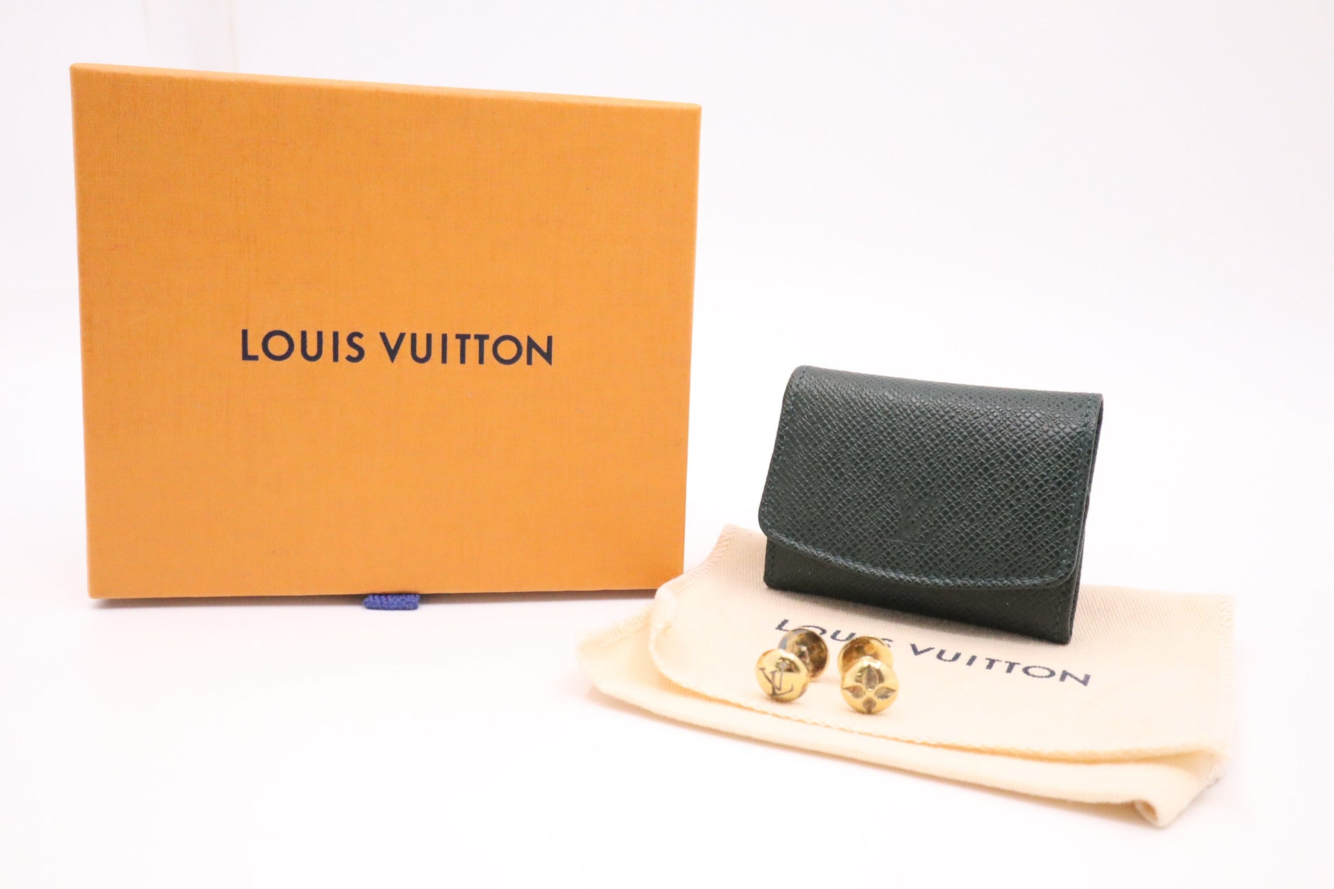 Louis Vuitton Cuff Links Taiga Leather Green Handbag