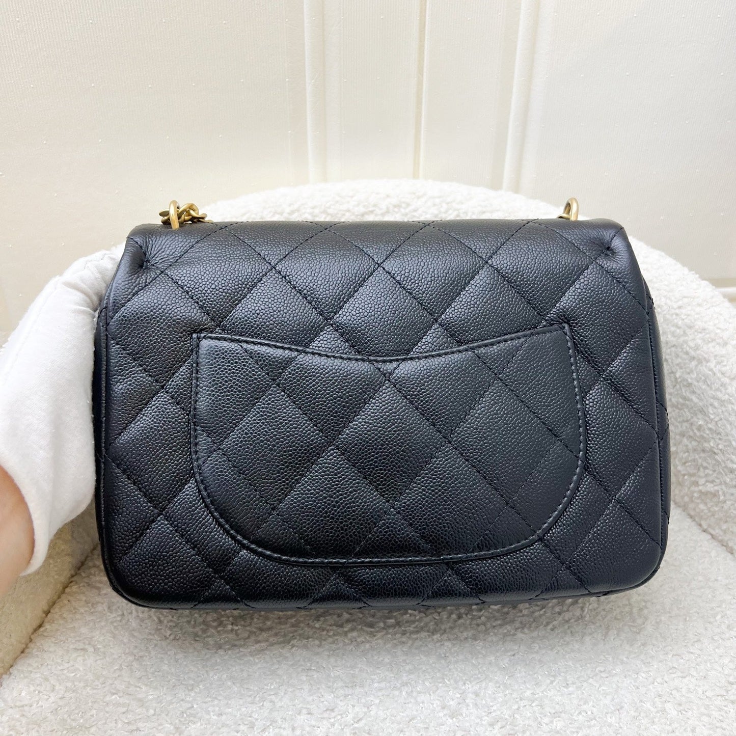 Chanel 23P 24P Heart Adjustable Chain Small Medium 24Cm Flap Bag In Black Caviar Aghw ( )