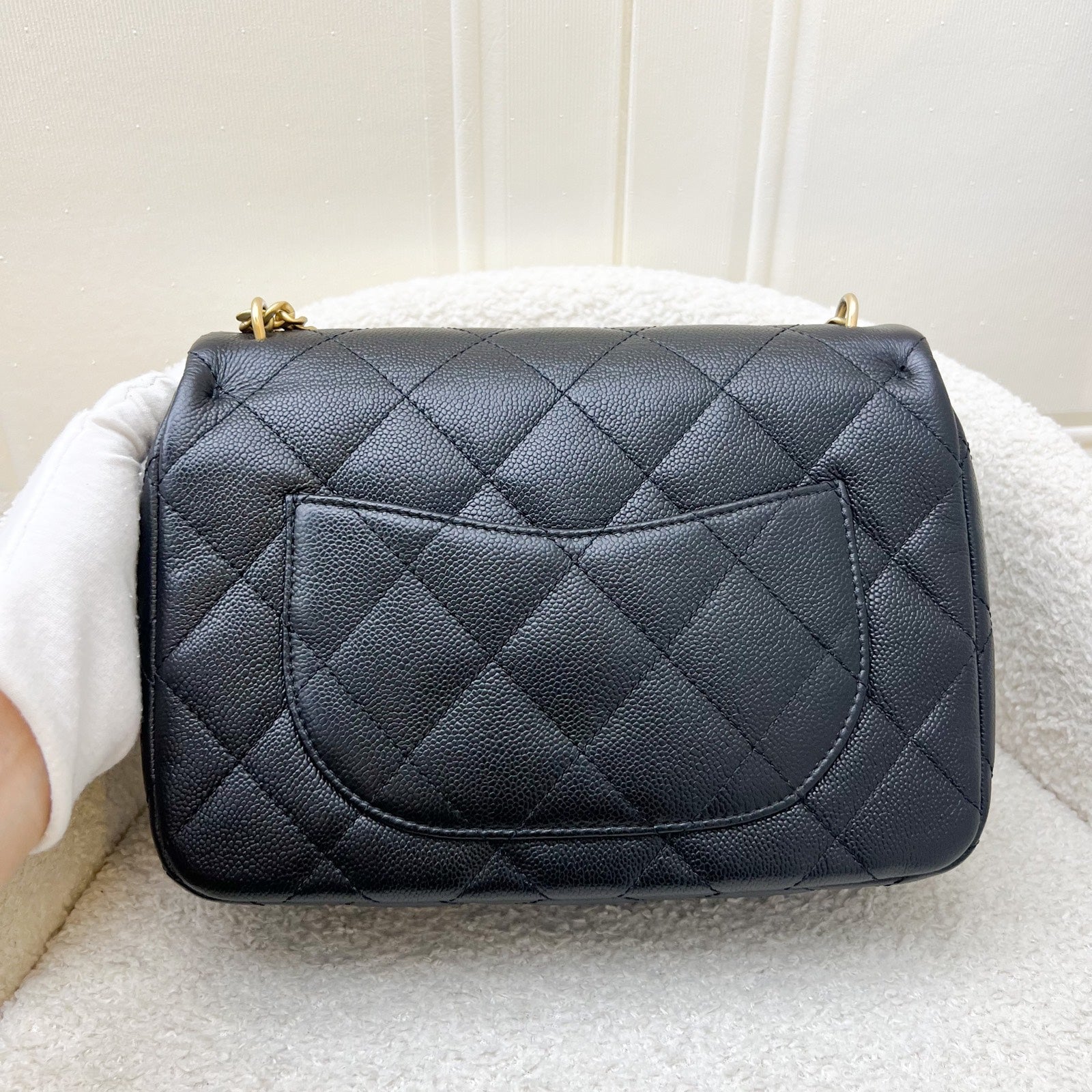 Chanel 23P 24P Heart Adjustable Chain Small Medium 24Cm Flap Bag In Black Caviar Aghw ( )