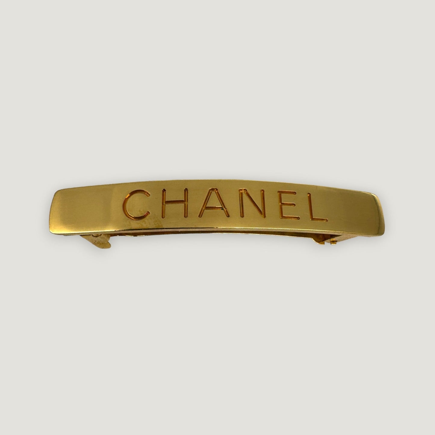 CHANEL HAIR CLIP
