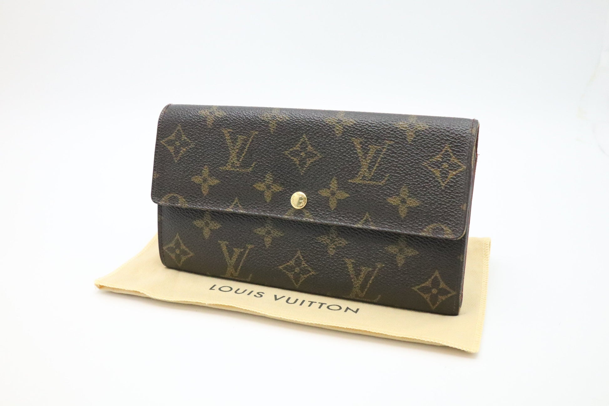 Louis Vuitton Sarah Monogram Canvas Wallet Case Canvas 4