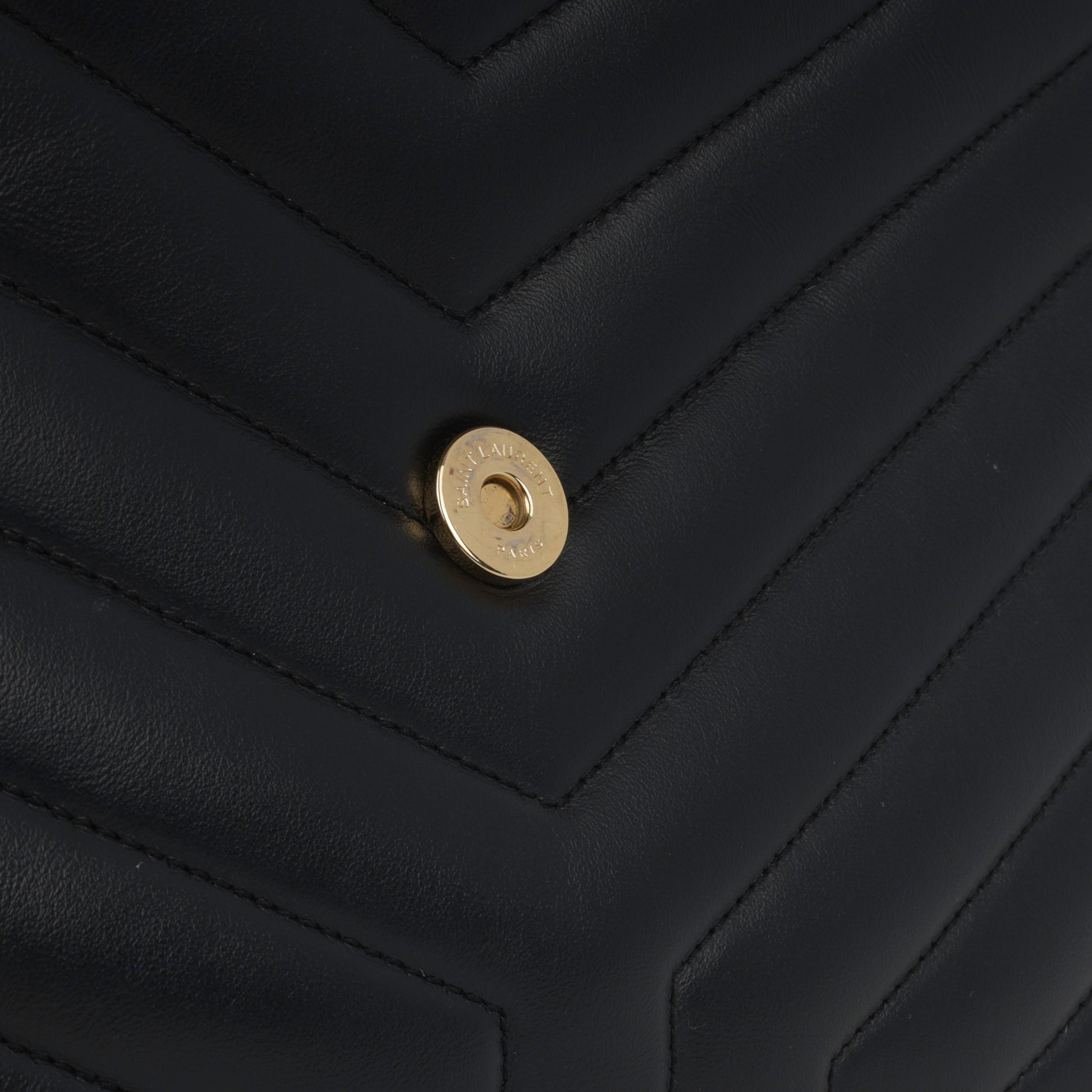YSL Saint Laurent Loulou Crossbody Bag Medium Medium Loulou
